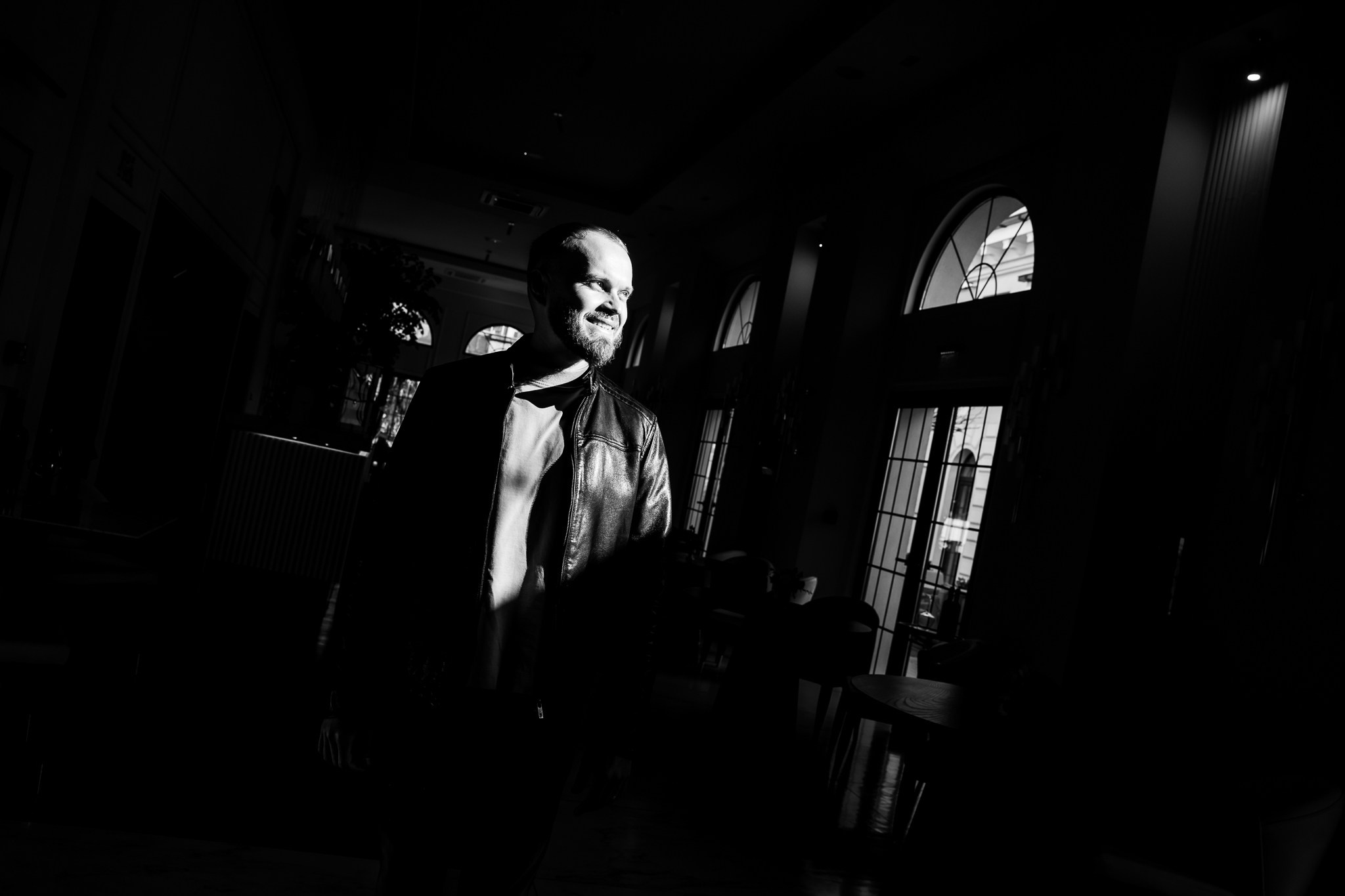 Nuntă & Save the date. Portré 📸 Photographer | Newborn photos • Maternity photos • Engagements • Weddings • Events • Portraits • Families • Birthdays • Parties