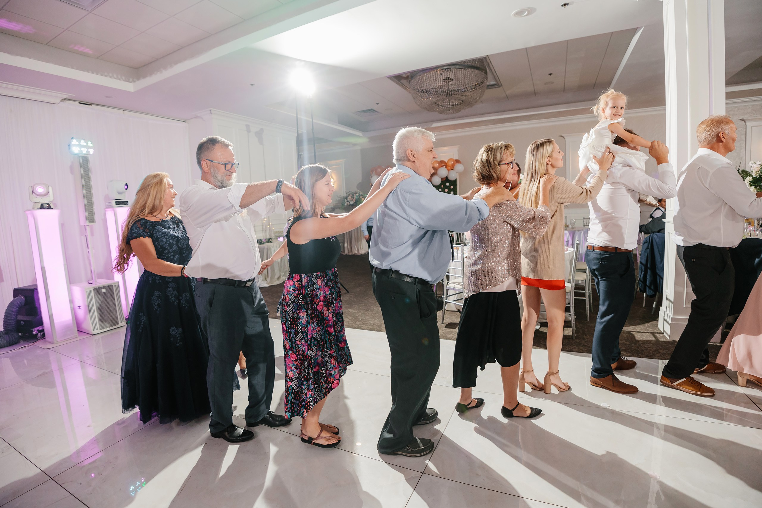 31.08.2024 Wedding. Wedding family event photographer in Chicago Nick Yushevich