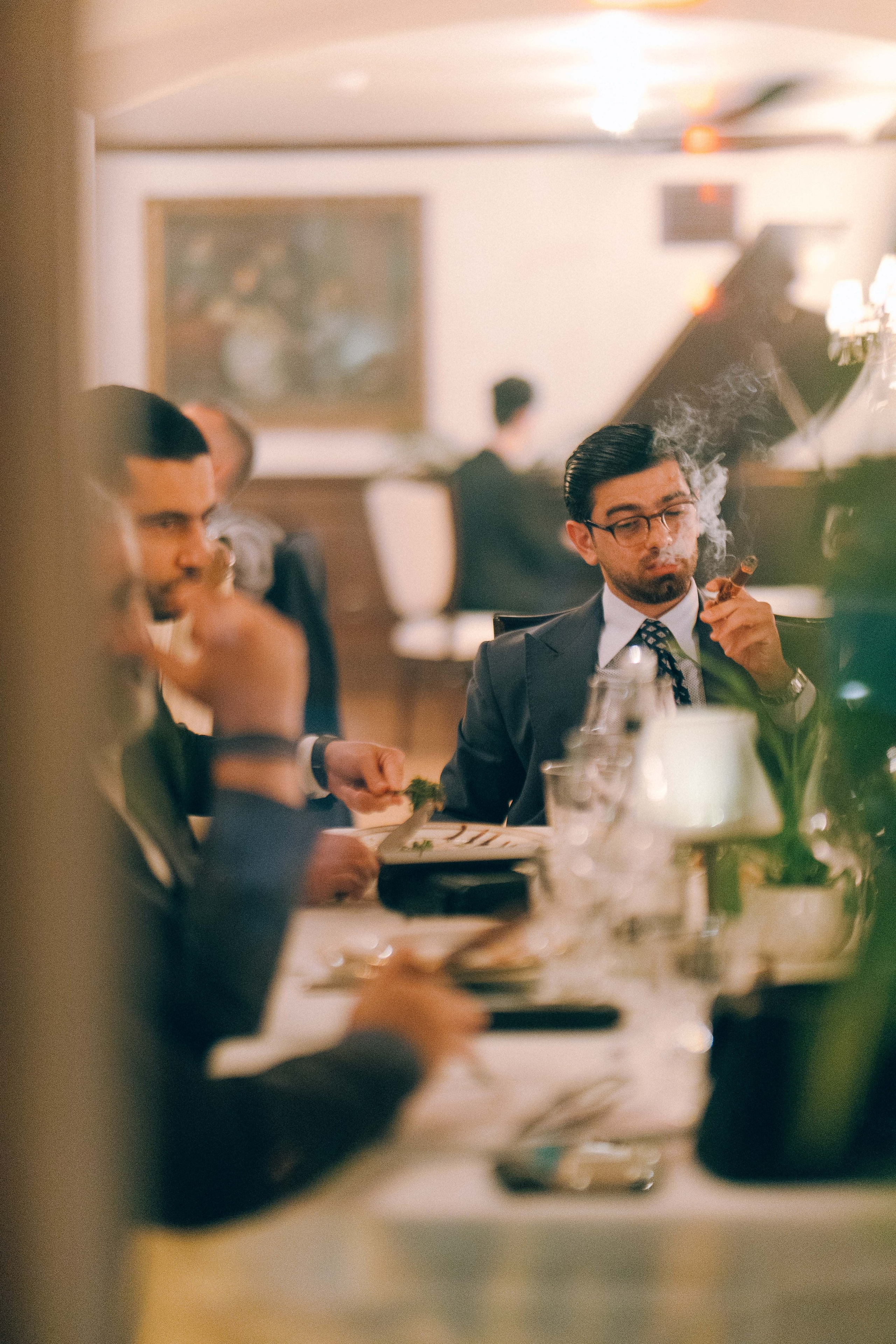 CIGAR CLUB. Wedding&Event photographer Ismail Rzayev in Baku