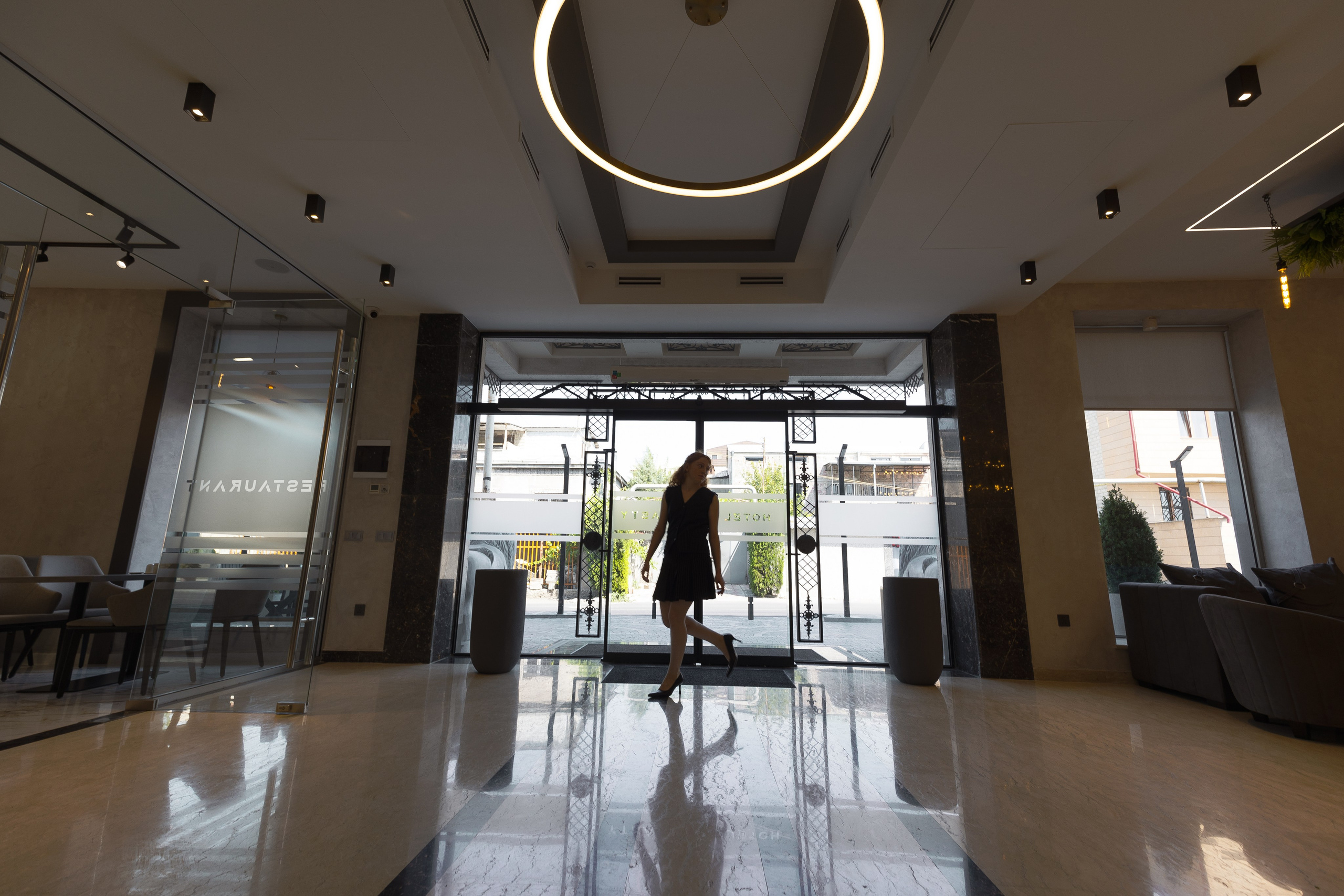 Architecture. The-yan.com