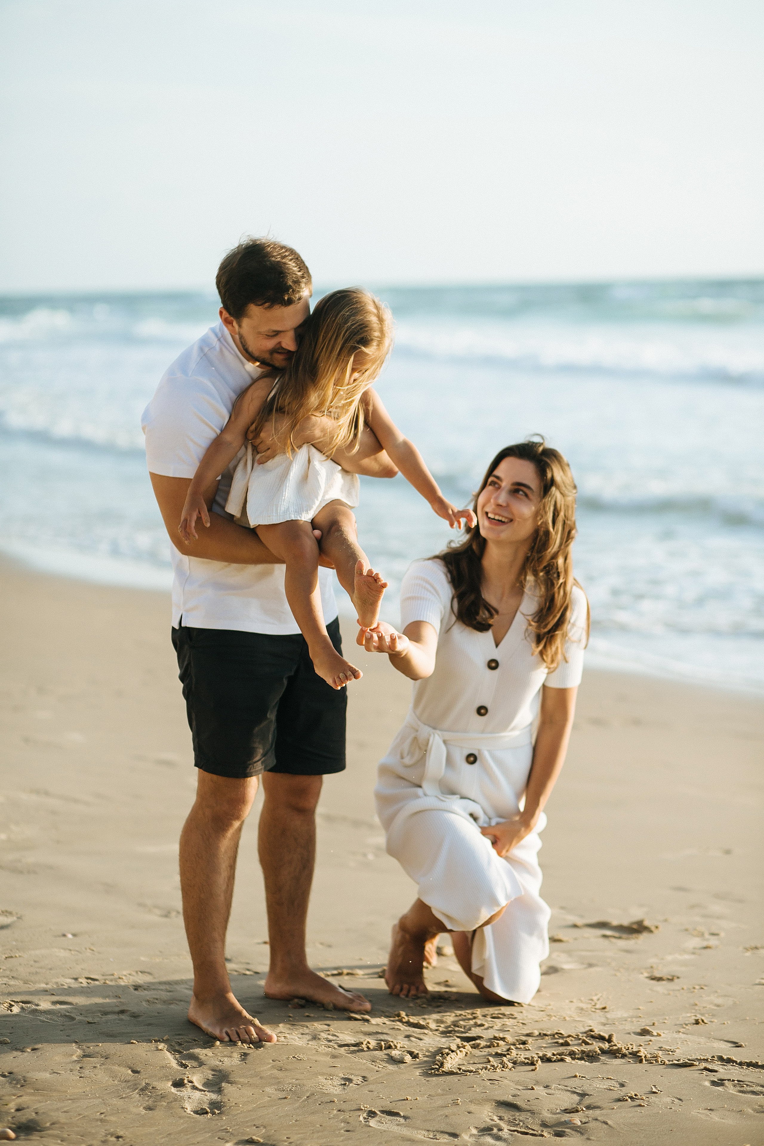 Bat Yam beach. Family photographer in Israel