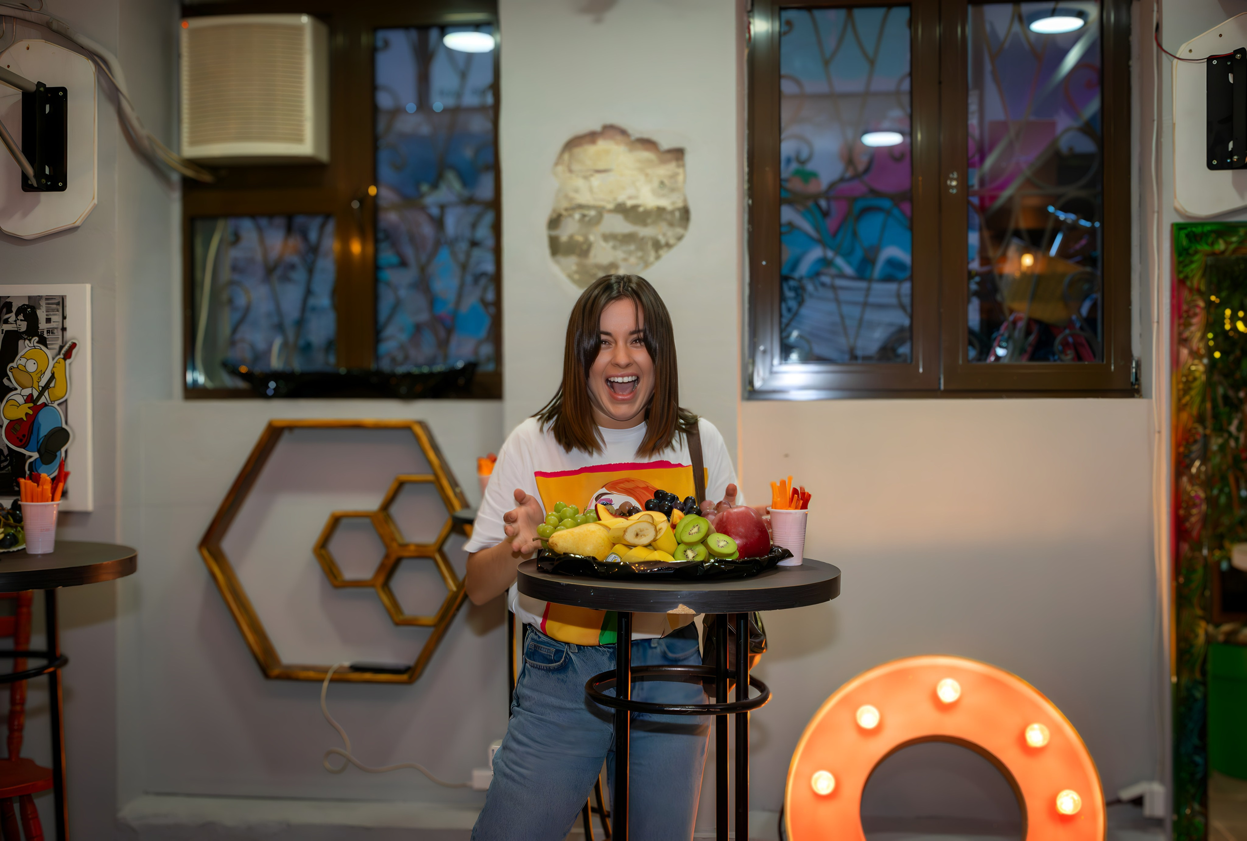 Репортажно фотографисање са отварања ТАТТО РОИ-а у Новом Саду, Србија. Викторија Федосеенко, фотограф у Србији