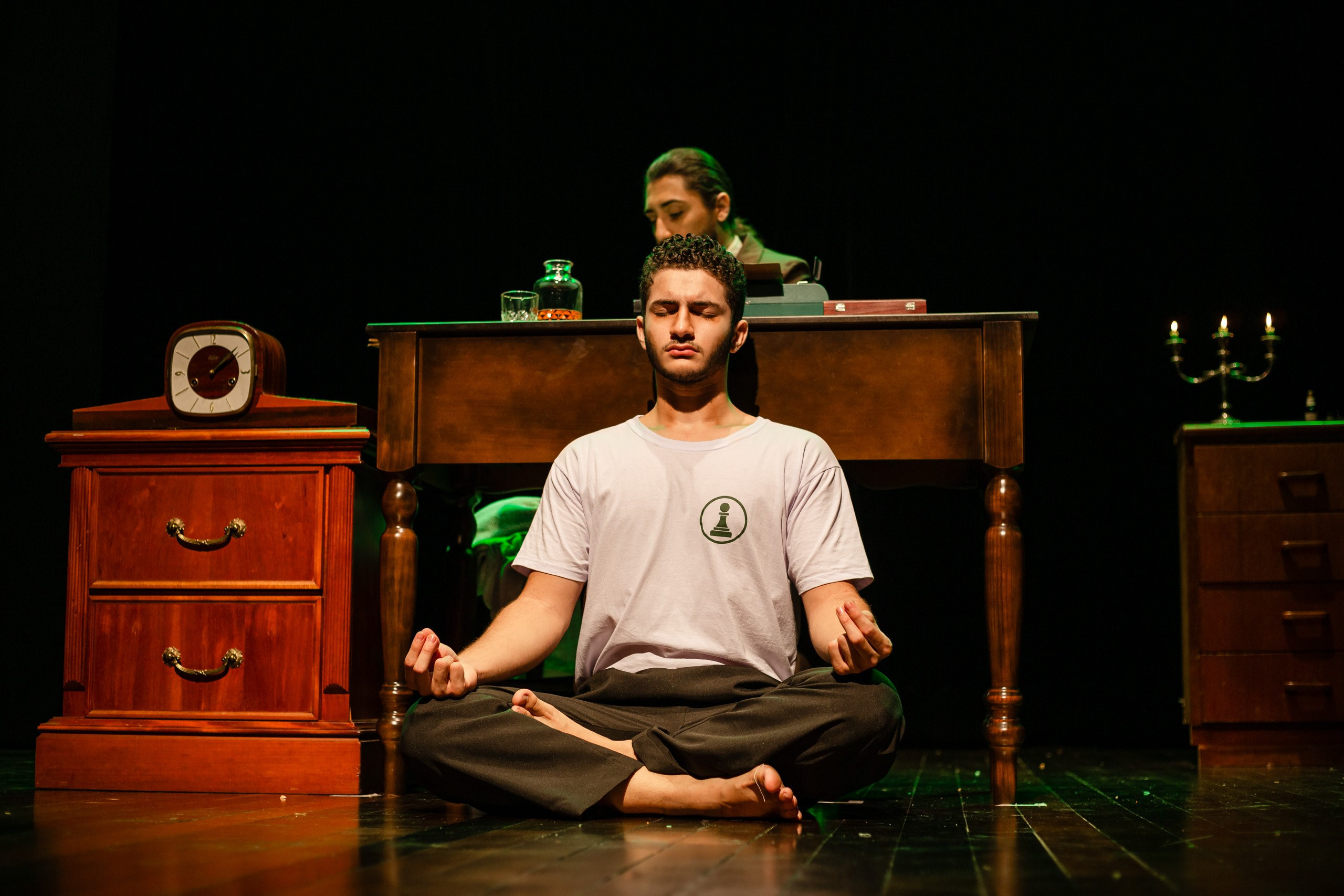 Espetáculo teatral O Alienista — Anchieta Arte Cênica