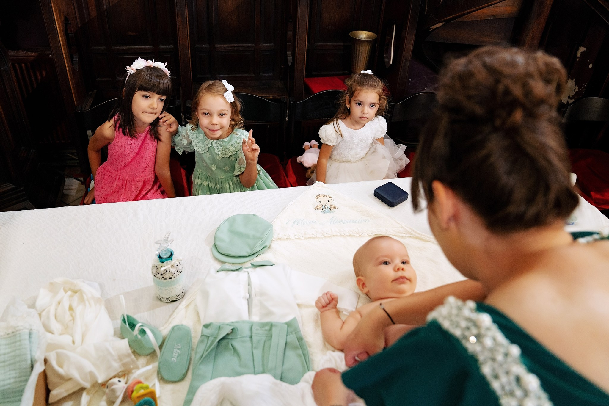 Marc Alexandru. Fotograf evenimente. Fotograf nunta. Fotograf Botez. Mihaela Savu