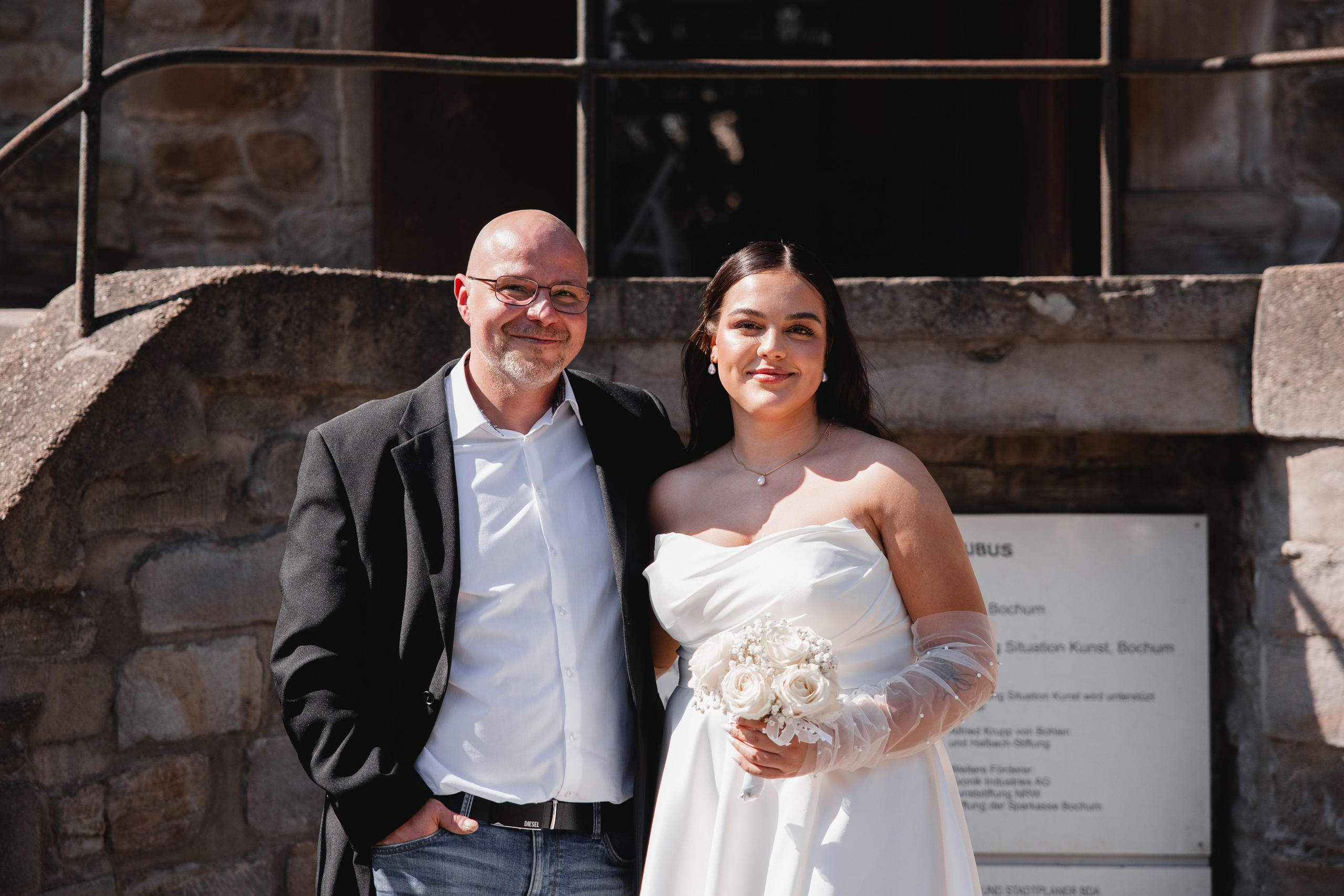 Standesamtliche Hochzeit im Kubus Bochum – Sophie & Martin. Hochzeitsfotografie |Hochzeitsfotograf Bochum | Hochzeitsfotograf Dortmund | Hochzeitsfotograf Essen | Hochzeitsfotograf Ruhrgebiet