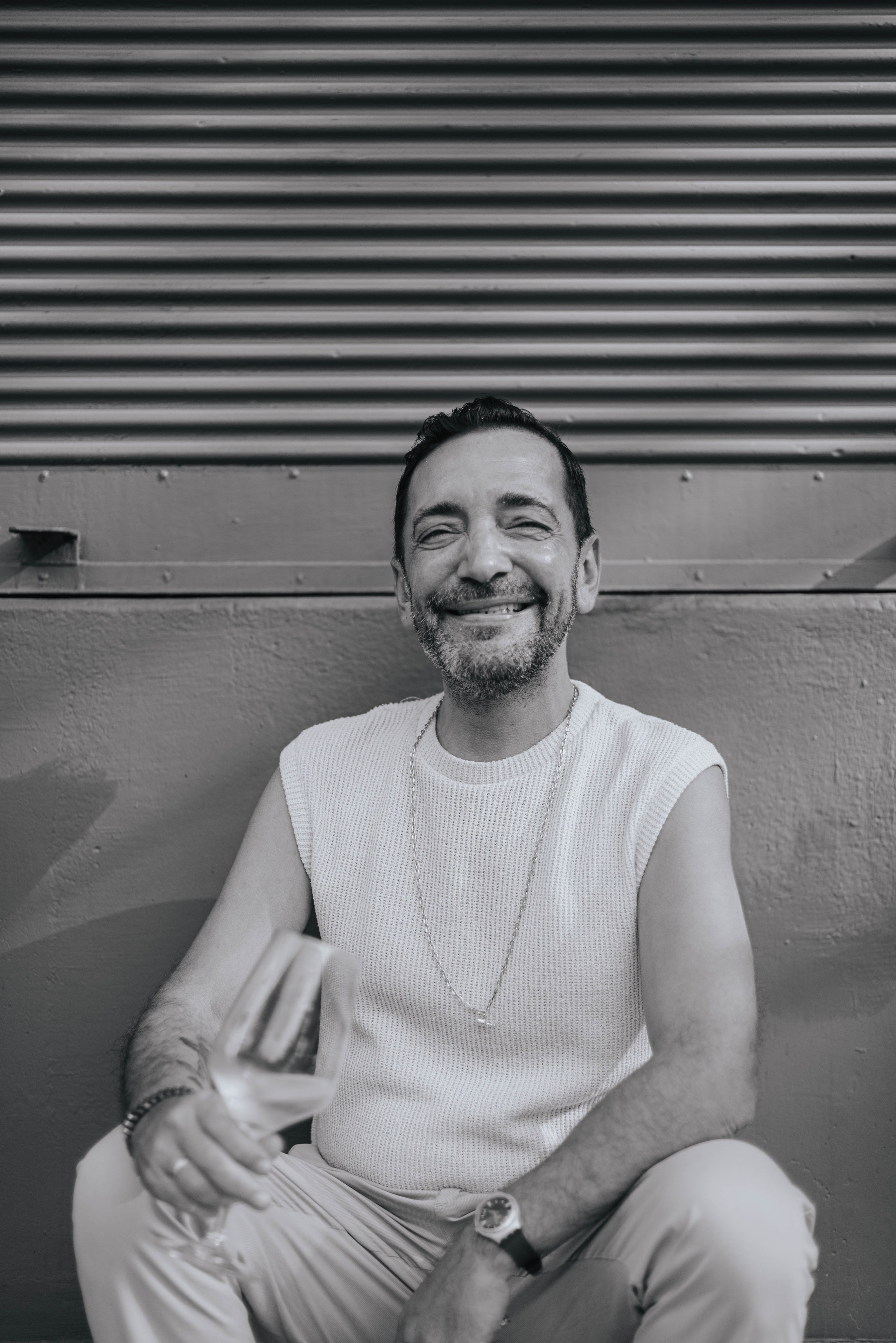 Docdocdoc. 15 strangers. Photographer @elmirkami in the city of Buenos Aires