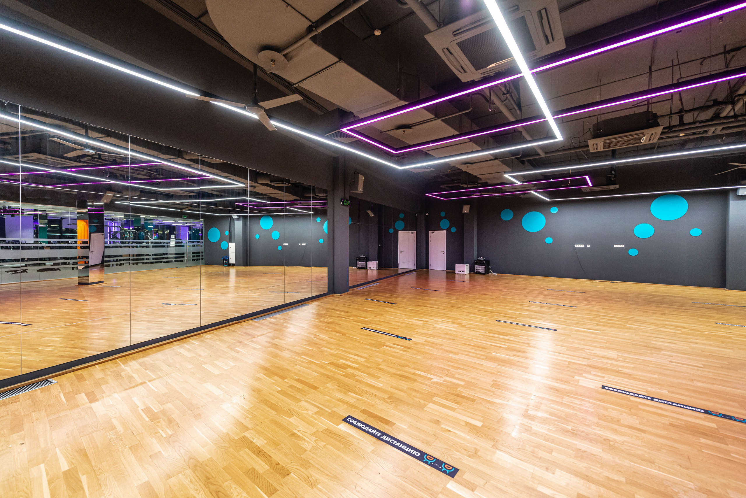 Фитнес-клуб DDX Fitness в Мытищи. ФОТОГРАФ МЕКСИКА КИНТАНА-РОО