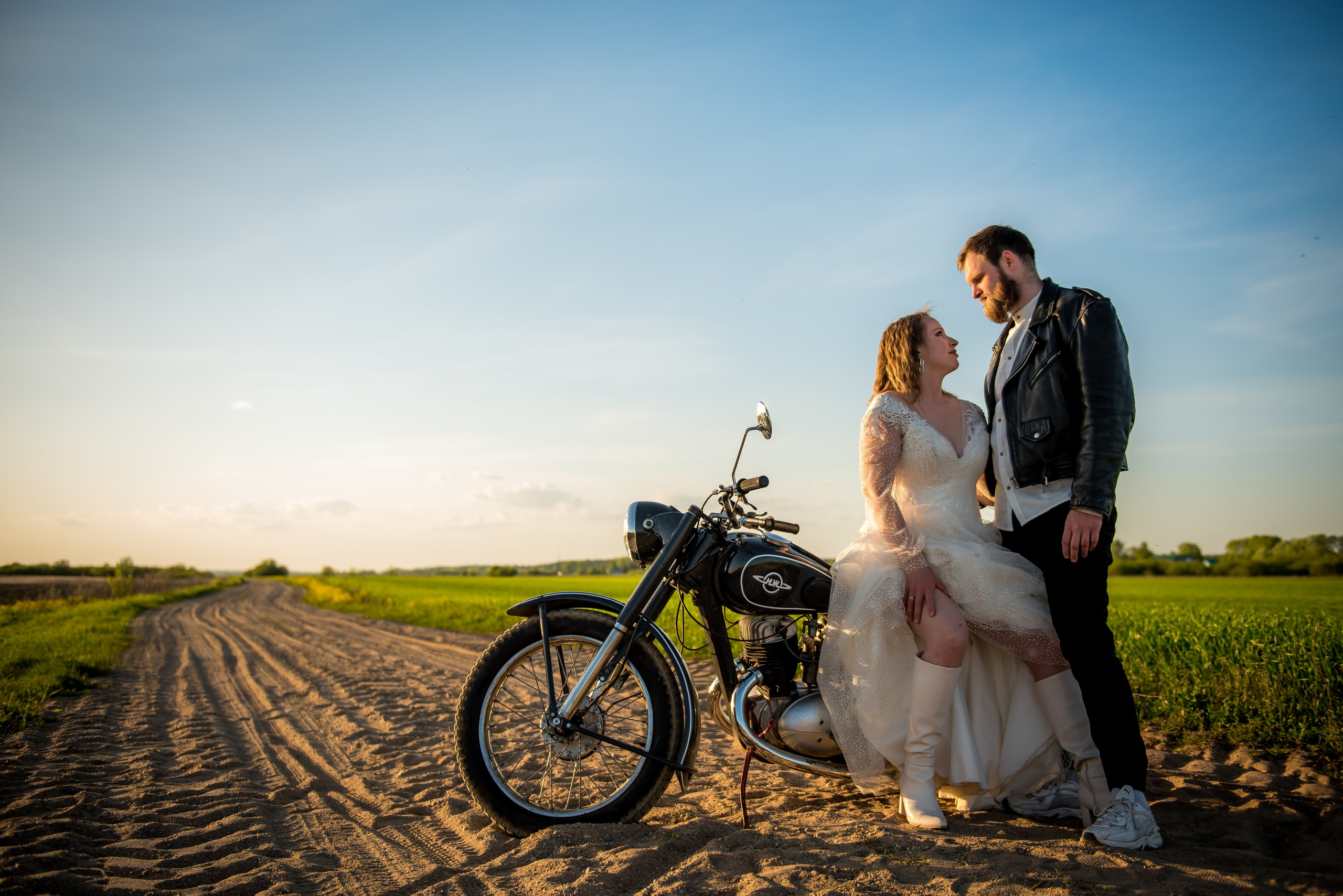 Таня и Костик. Свадебный фотограф. Европа. Свадьба. Латвия