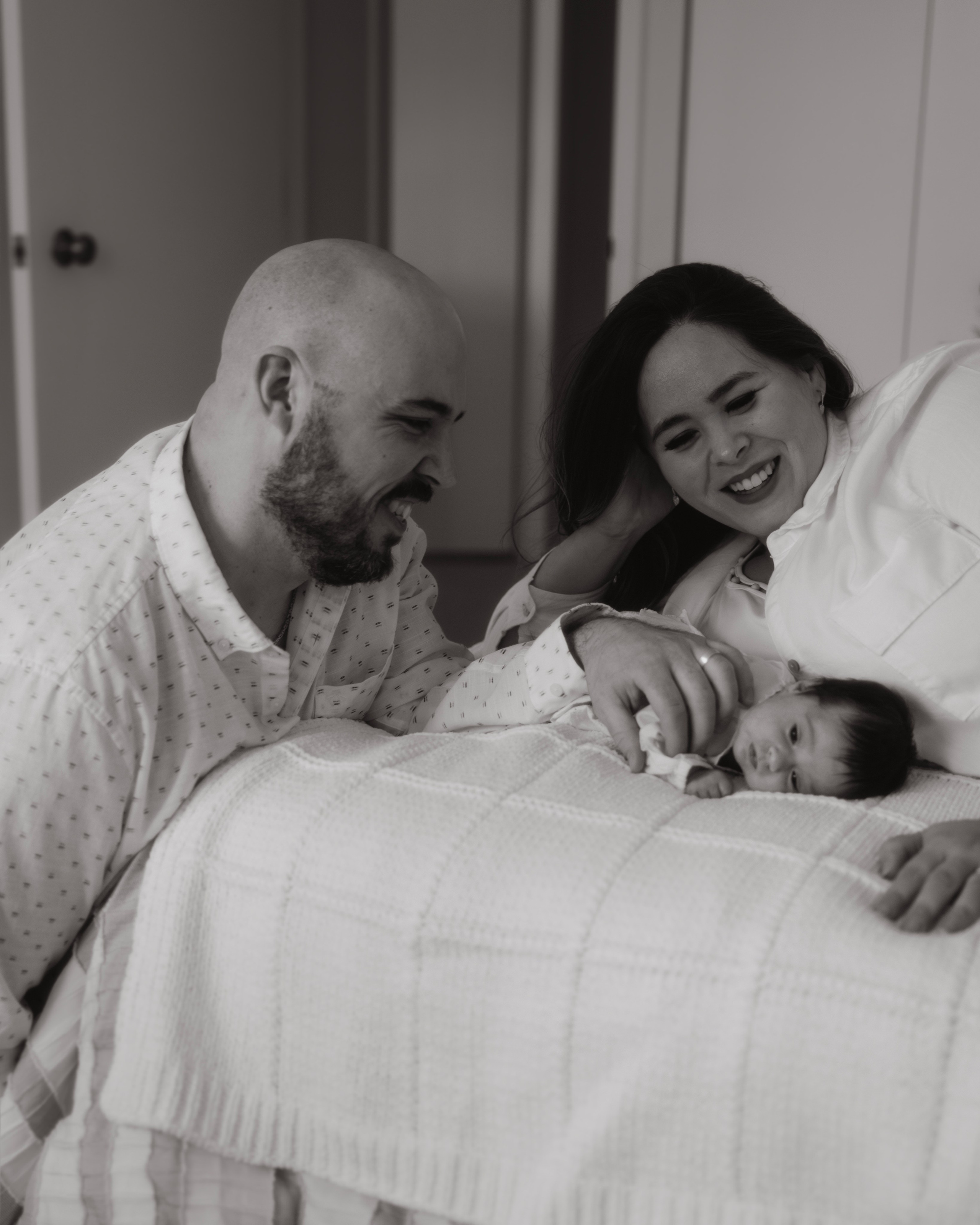 VICTORIA & VALENTINA