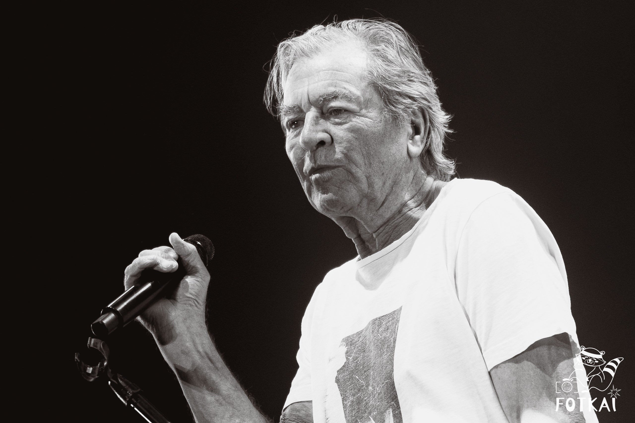 Deep Purple Rock Madrid’s Movistar Arena: Concert Photos of the Hard Rock Legends, 2026 | FOTKAI