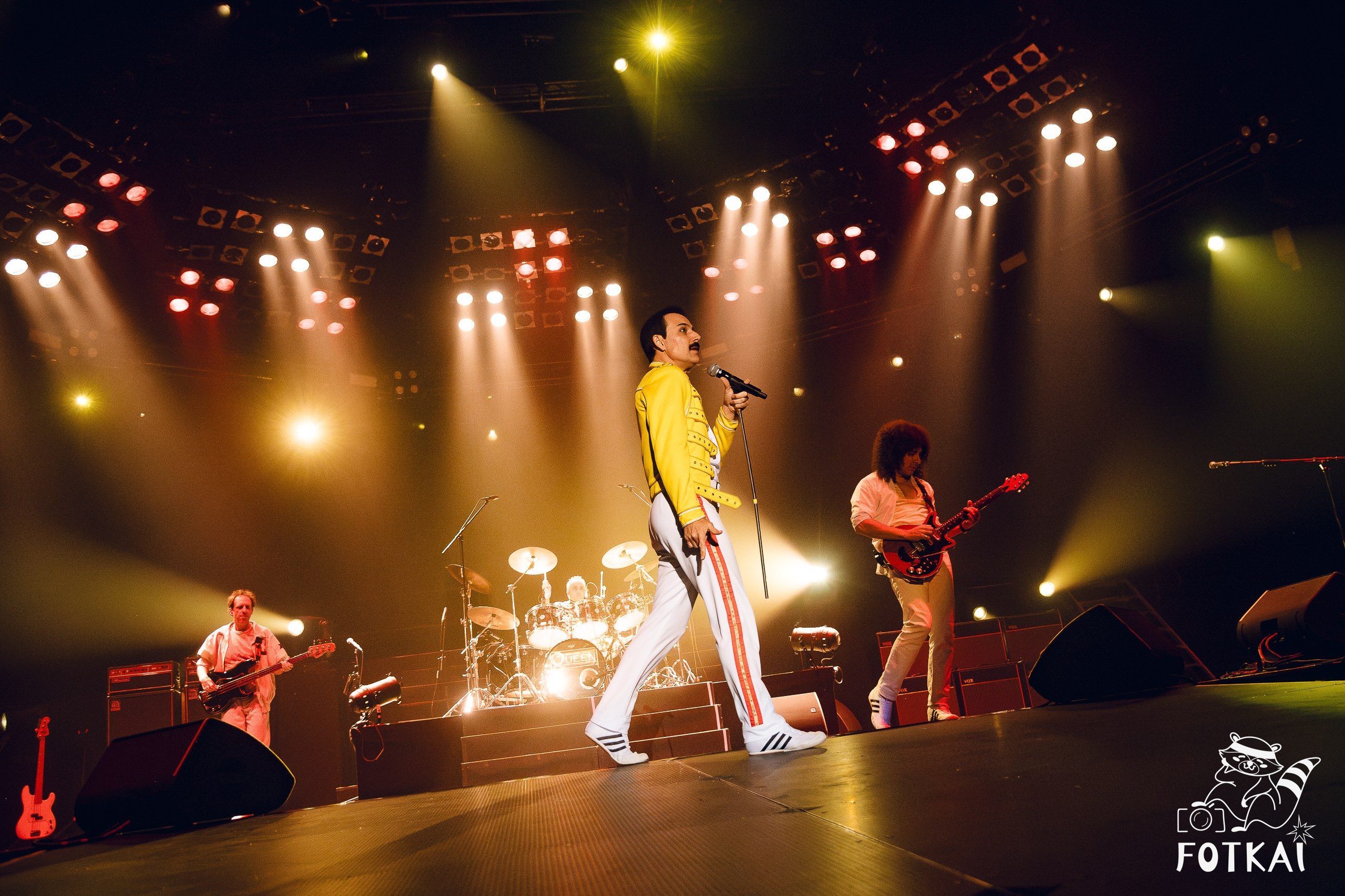 God Save The Queen en Movistar Arena de Madrid: fotos del concierto tributo a Queen, 2026 | FOTKAI