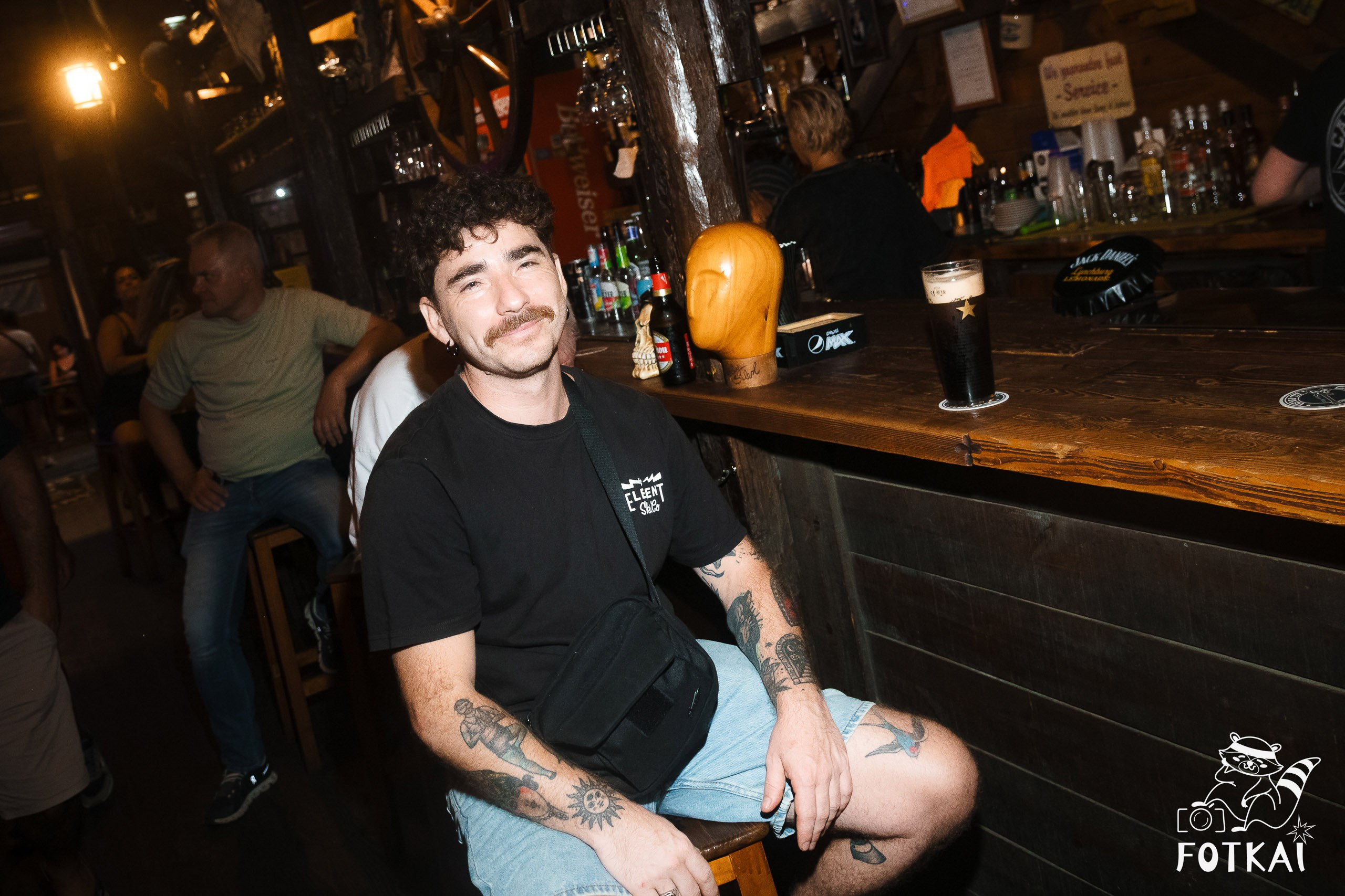 Stones of the Coast зарядили El Paso Rock Bar в Торревьехе энергией, 2026 | FOTKAI