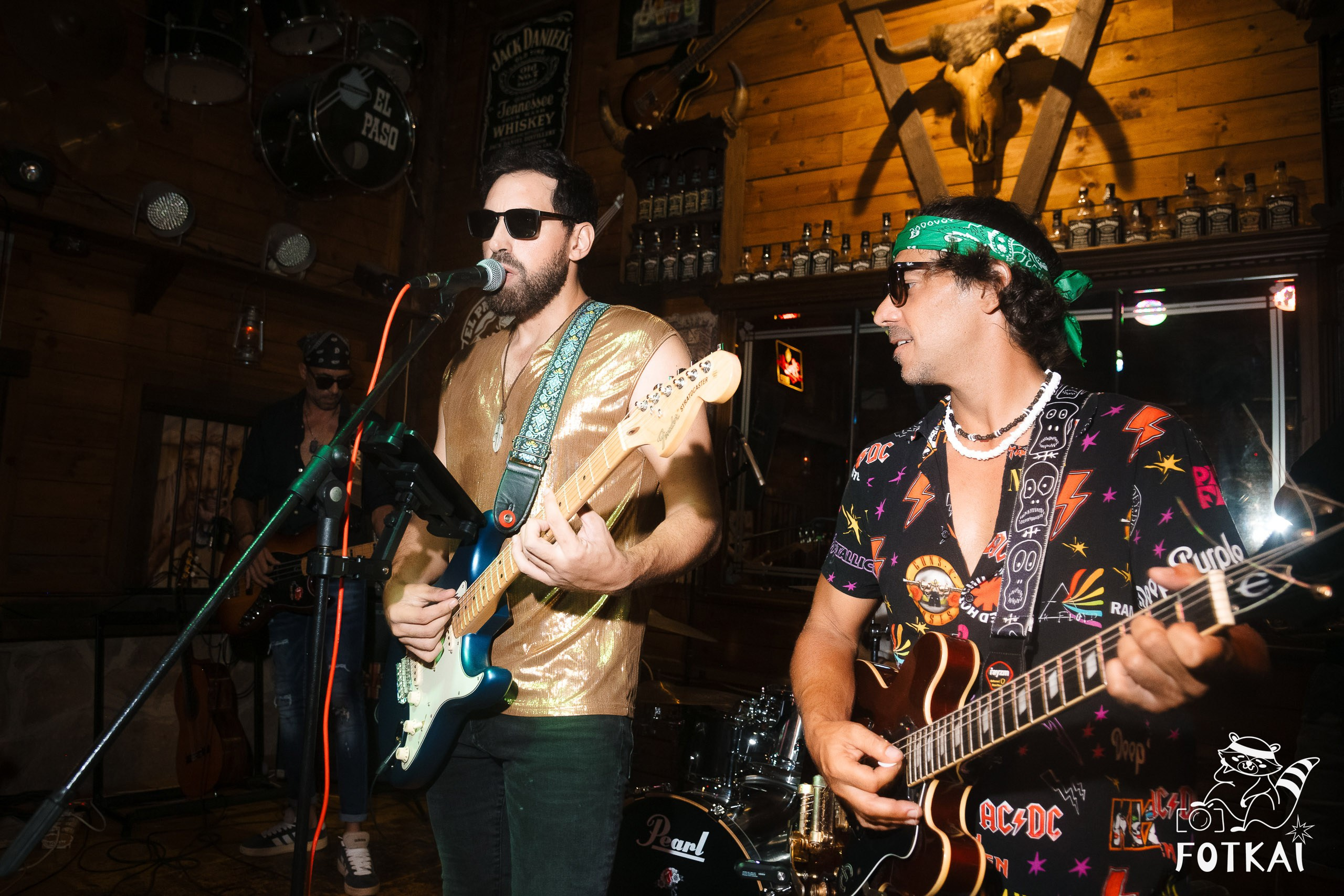 Stones of the Coast зарядили El Paso Rock Bar в Торревьехе энергией, 2026 | FOTKAI
