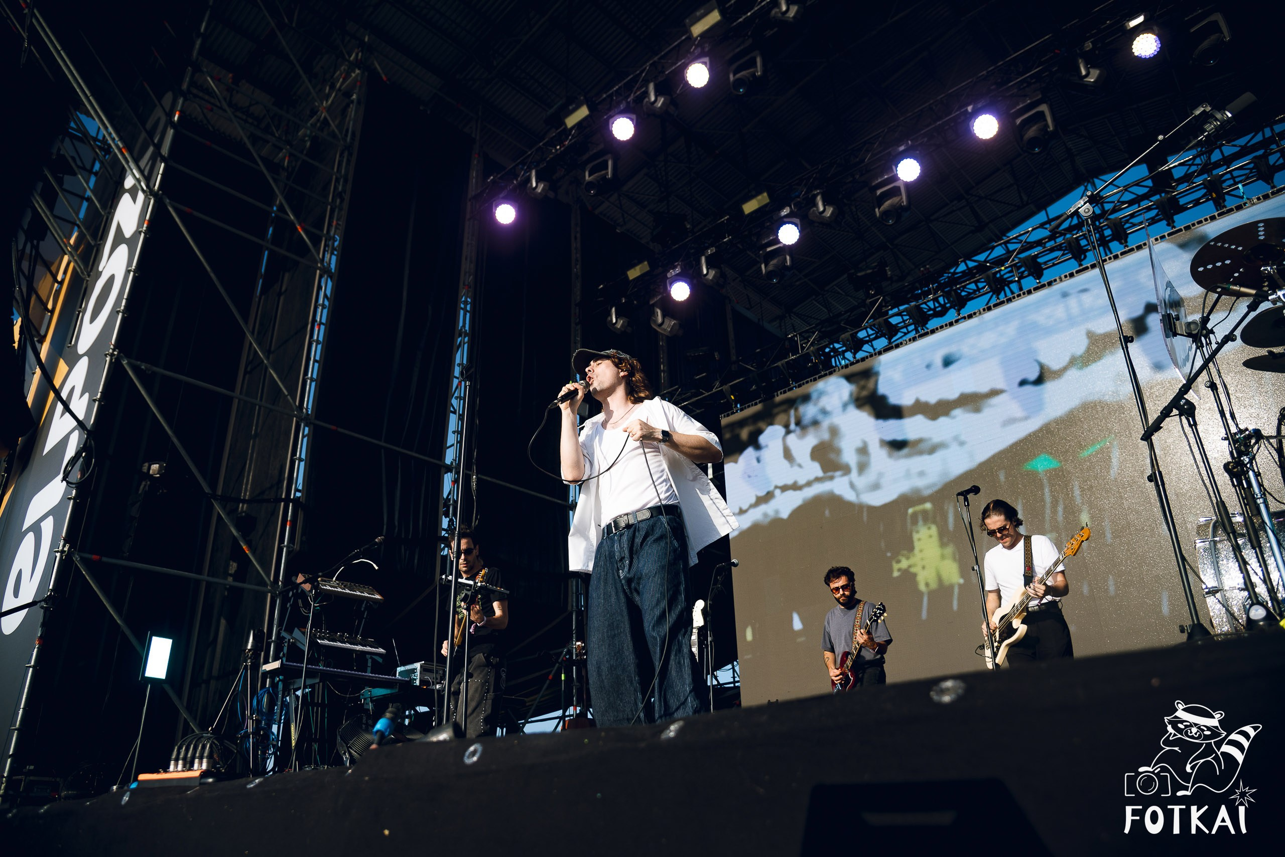Low Festival 2026 — Busca y descarga gratis tus fotos del tercer día en Torrevieja | FOTKAI