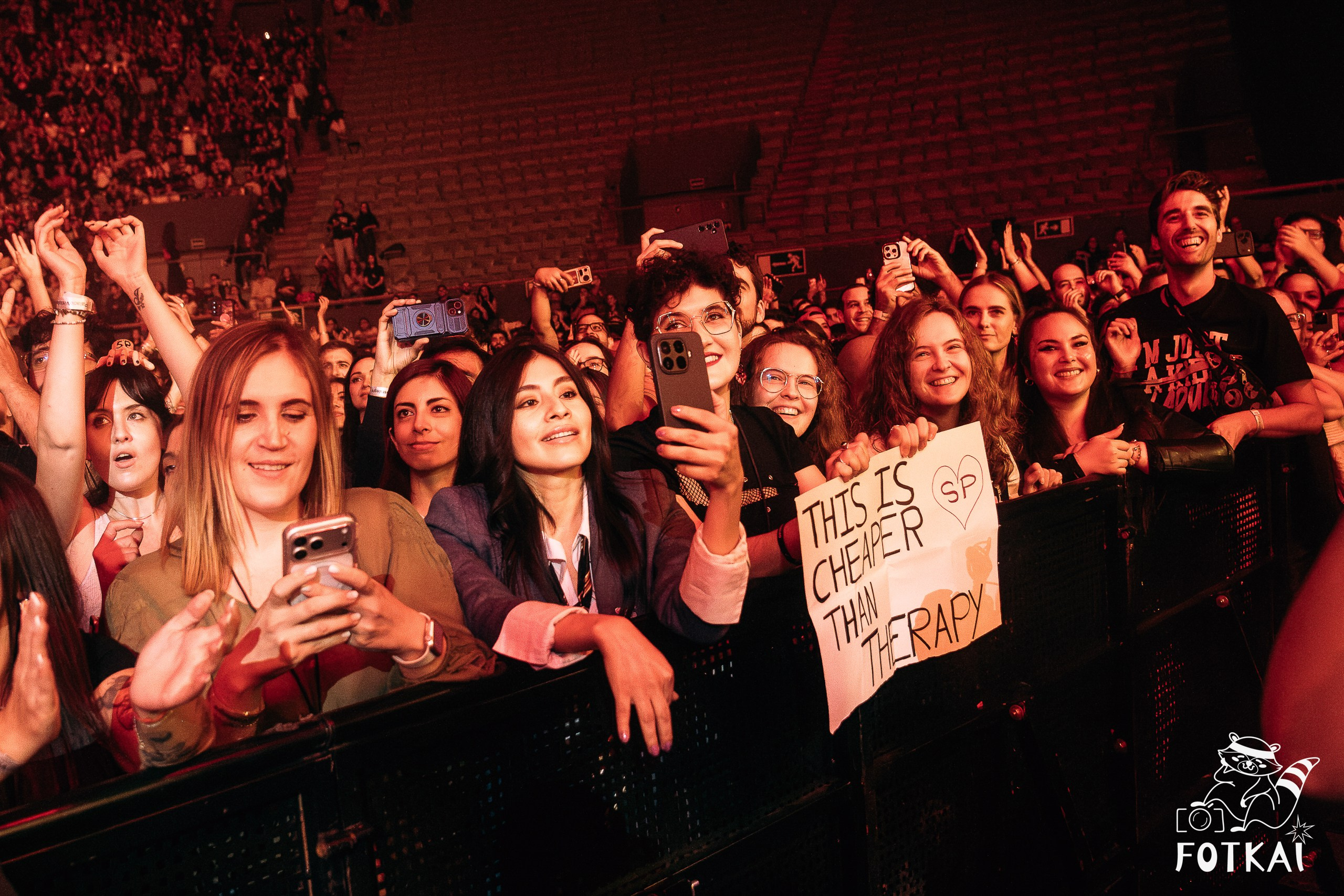 Simple Plan Marked 25 Years at Palacio Vistalegre in Madrid: Pop-Punk Concert Photos, 2026 | FOTKAI