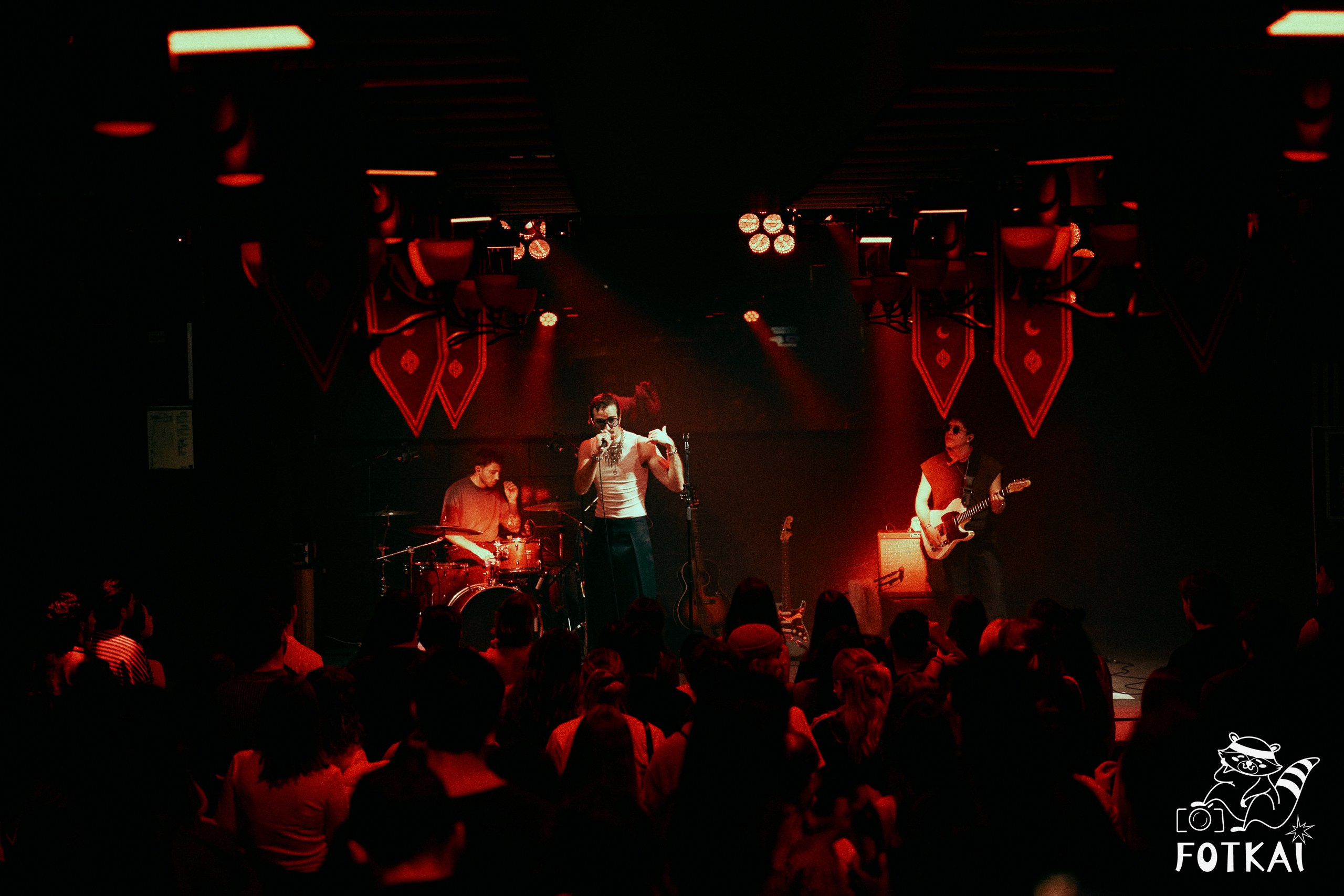 Santi Muk en Sala Copérnico de Madrid: fotos del concierto de nueva canción argentina, 2026 | FOTKAI