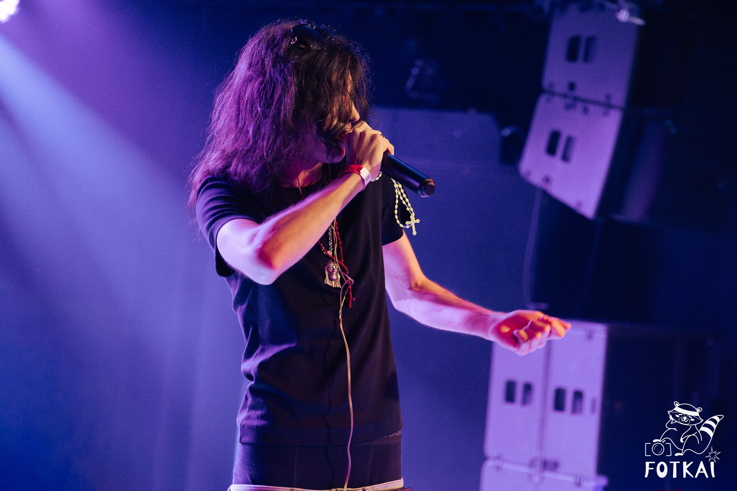 Enzocerobulto Brought Argentine Trap to Razzmatazz Barcelona — Only Spanish Date, 2026 | FOTKAI