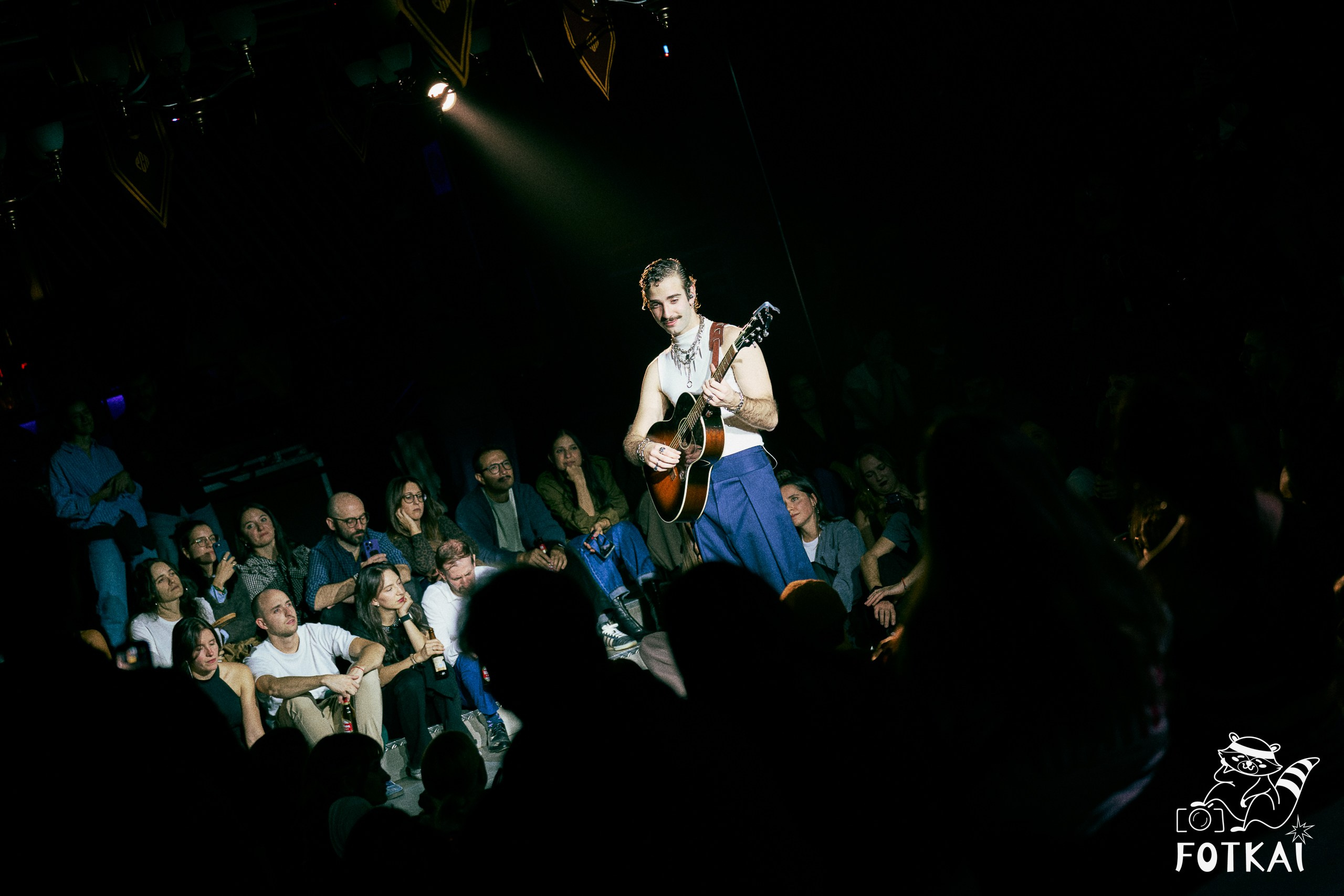 Santi Muk en Sala Copérnico de Madrid: fotos del concierto de nueva canción argentina, 2026 | FOTKAI