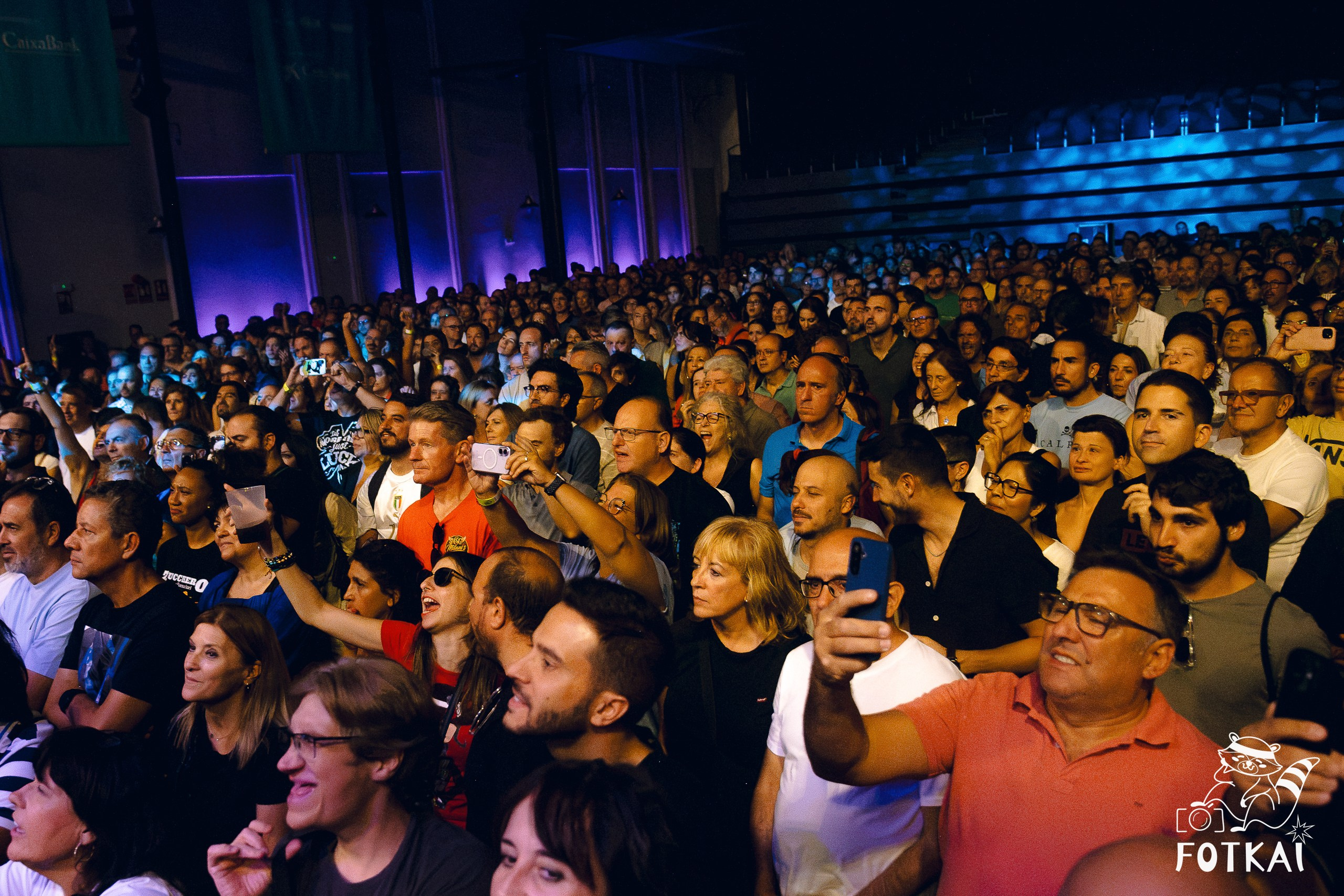 Zucchero celebró 25 años de «Baila (Sexy Thing)» en el Príncipe Pío de Madrid — Fotos, 2026 | FOTKAI