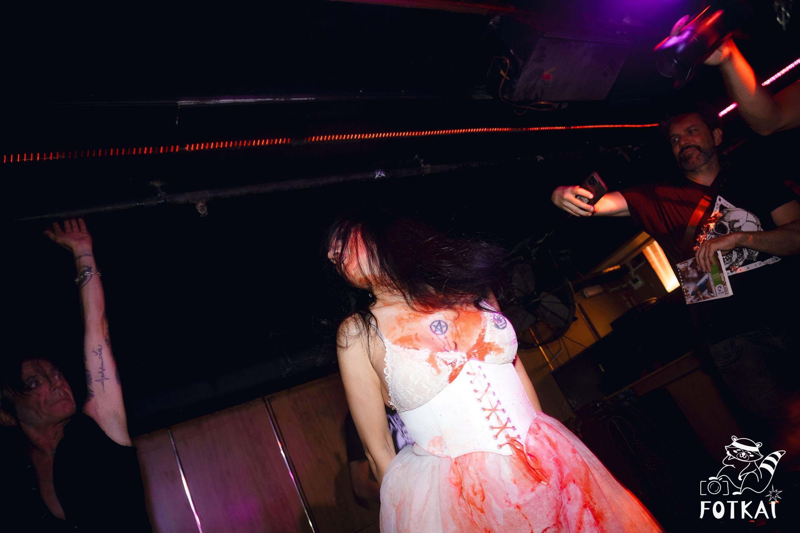 Post-Punk Fest 2026 en Madrid: así vivimos la noche de Blood Desire, No Entity y Telaraña | FOTKAI