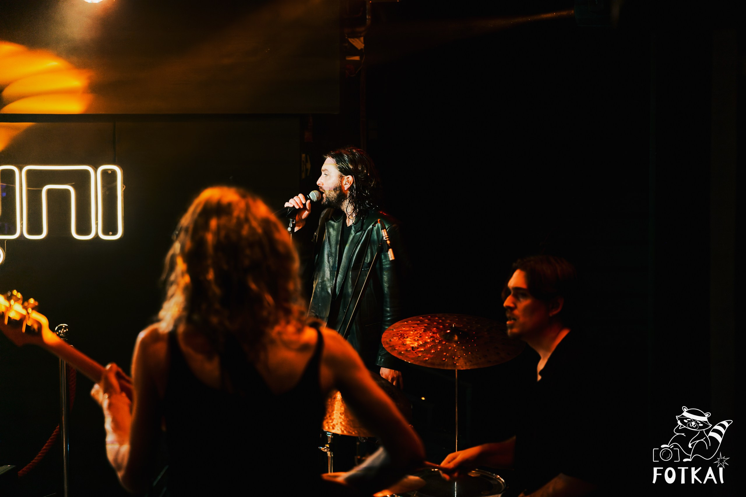 Indios debutó en Madrid con su rock argentino en Sala Uni: fotos del concierto, 2026 | FOTKAI