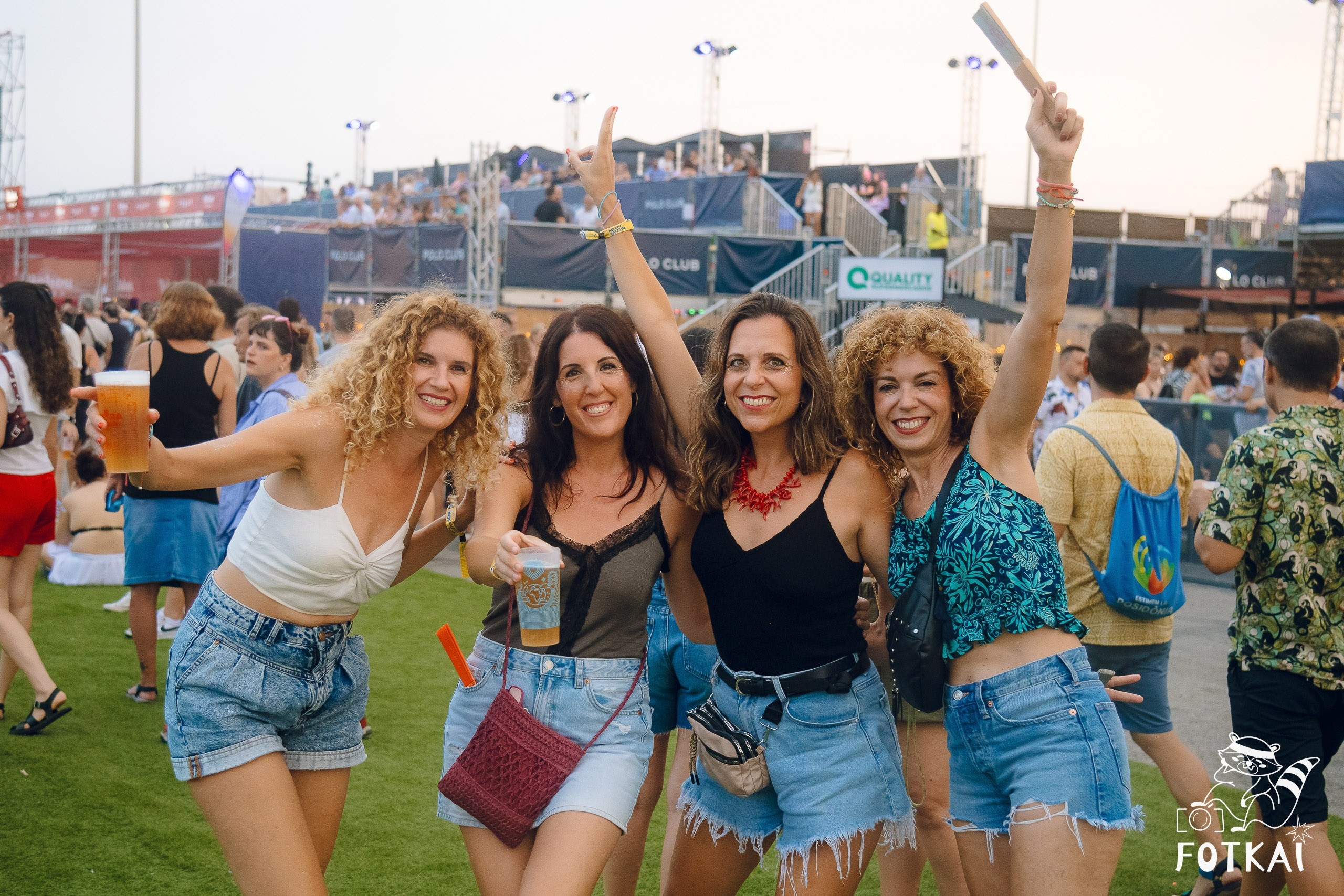 Low Festival 2026 — найди свои фото со второго дня и скачай бесплатно в Торревьехе | FOTKAI