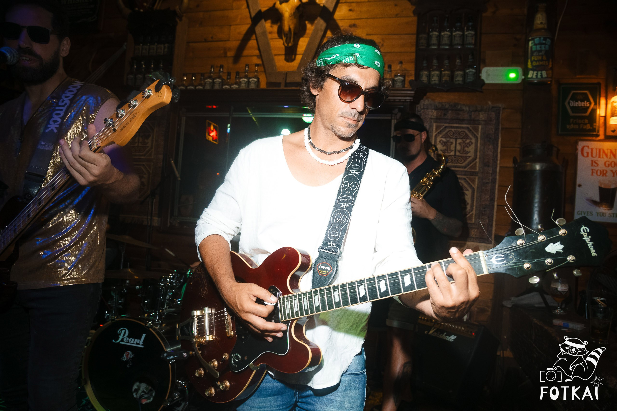 Stones of the Coast зарядили El Paso Rock Bar в Торревьехе энергией, 2026 | FOTKAI