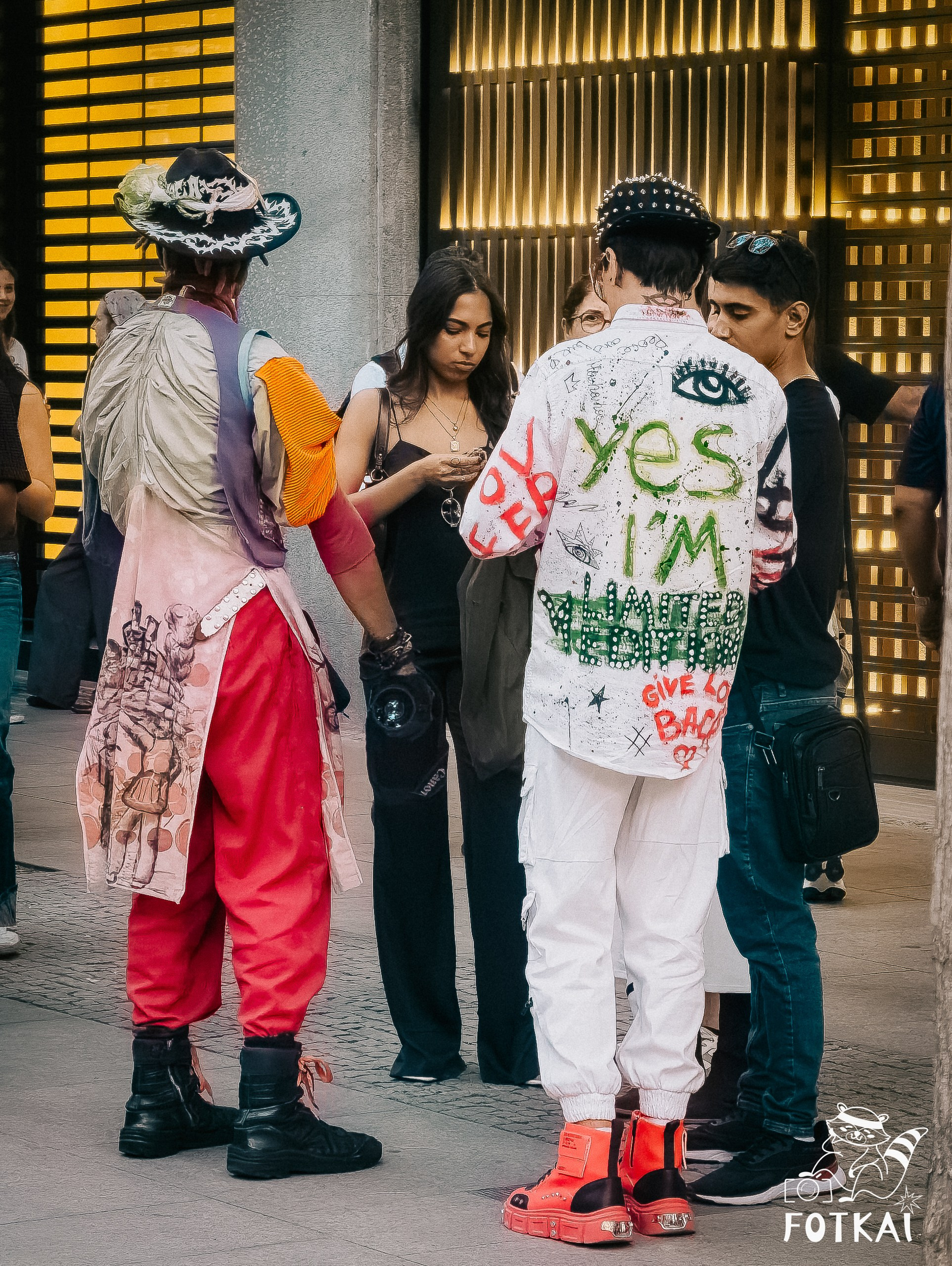 Vogue Fashion's Night Out в Мадриде 2026 — Viva Suecia, Katteyes и вся живая программа | FOTKAI