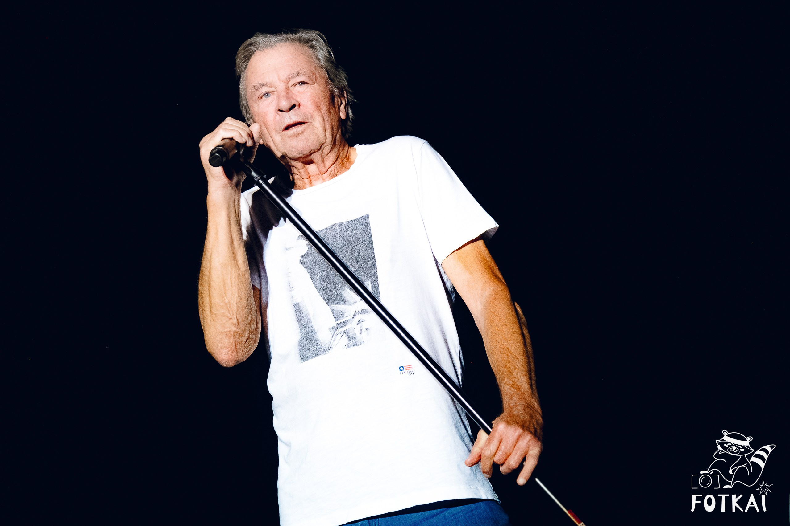 Deep Purple Rock Madrid’s Movistar Arena: Concert Photos of the Hard Rock Legends, 2026 | FOTKAI