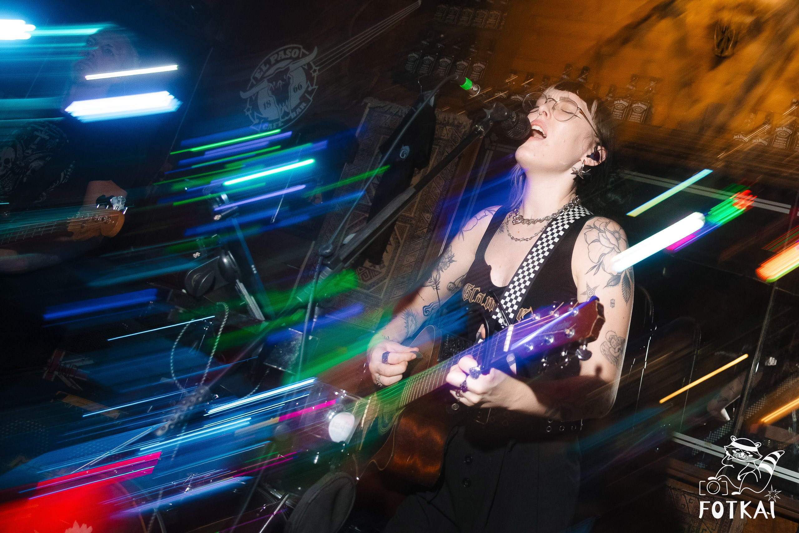 Indigo agitó El Paso Rock Bar en Torrevieja con una noche de rock puro, 2026 | FOTKAI
