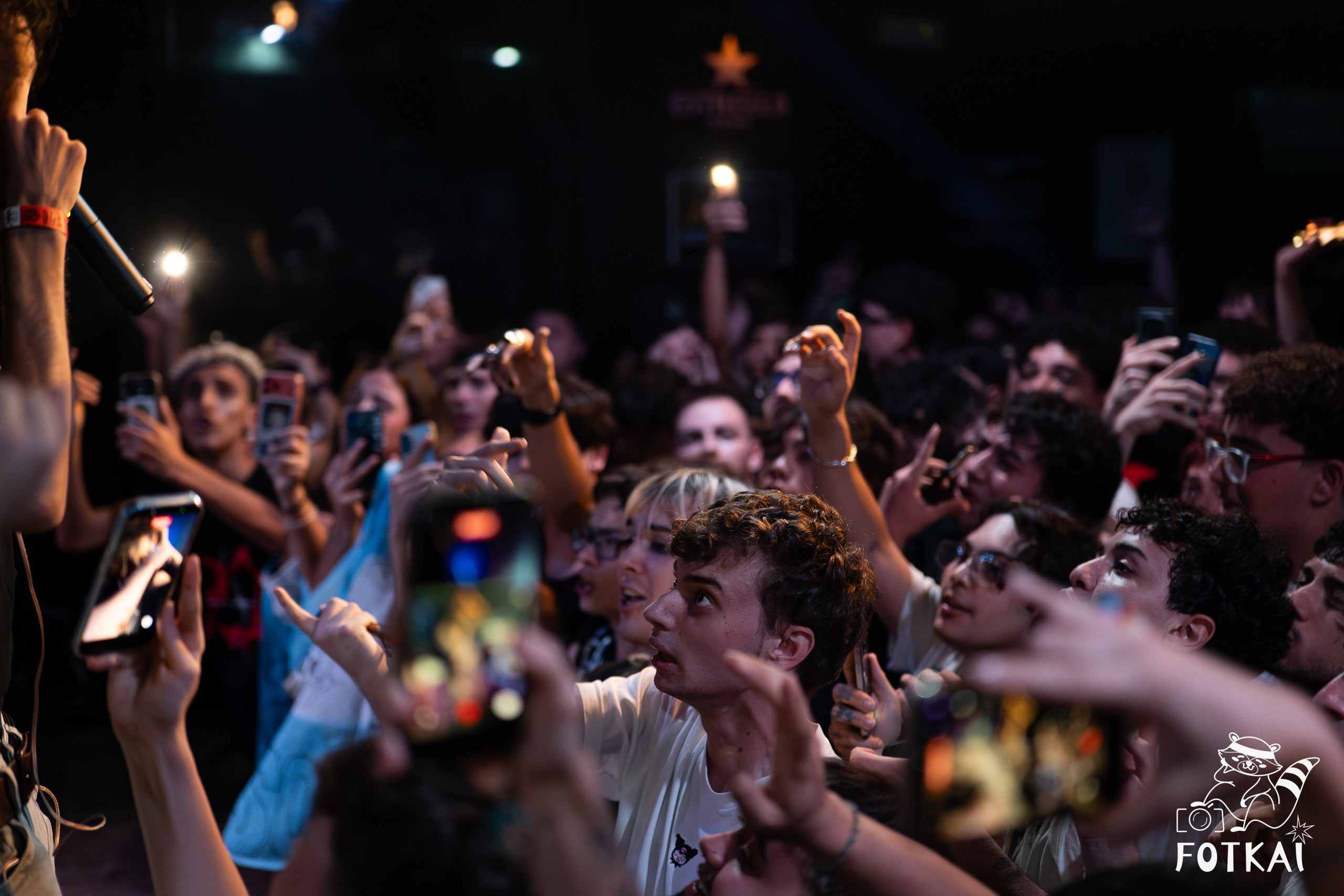 Enzocerobulto Brought Argentine Trap to Razzmatazz Barcelona — Only Spanish Date, 2026 | FOTKAI