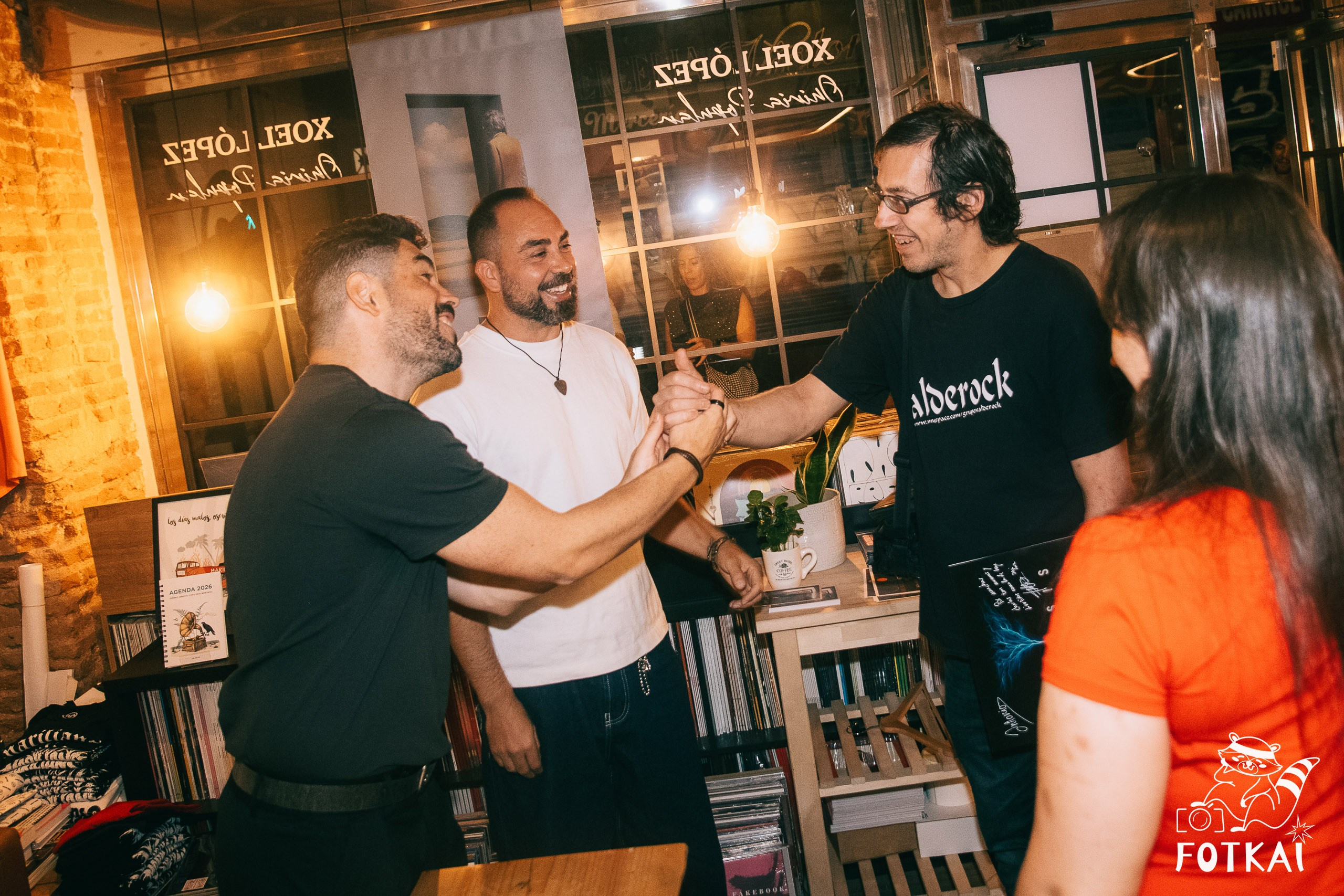 Diagnóstico Binario Launched Sinapsis with an Intimate Acoustic Set at Marilians Records, Madrid, 2026 | FOTKAI