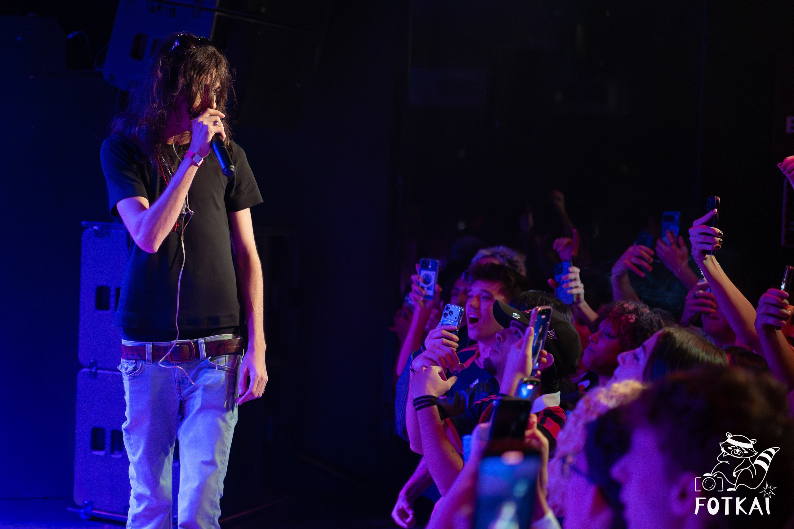 Enzocerobulto Brought Argentine Trap to Razzmatazz Barcelona — Only Spanish Date, 2026 | FOTKAI