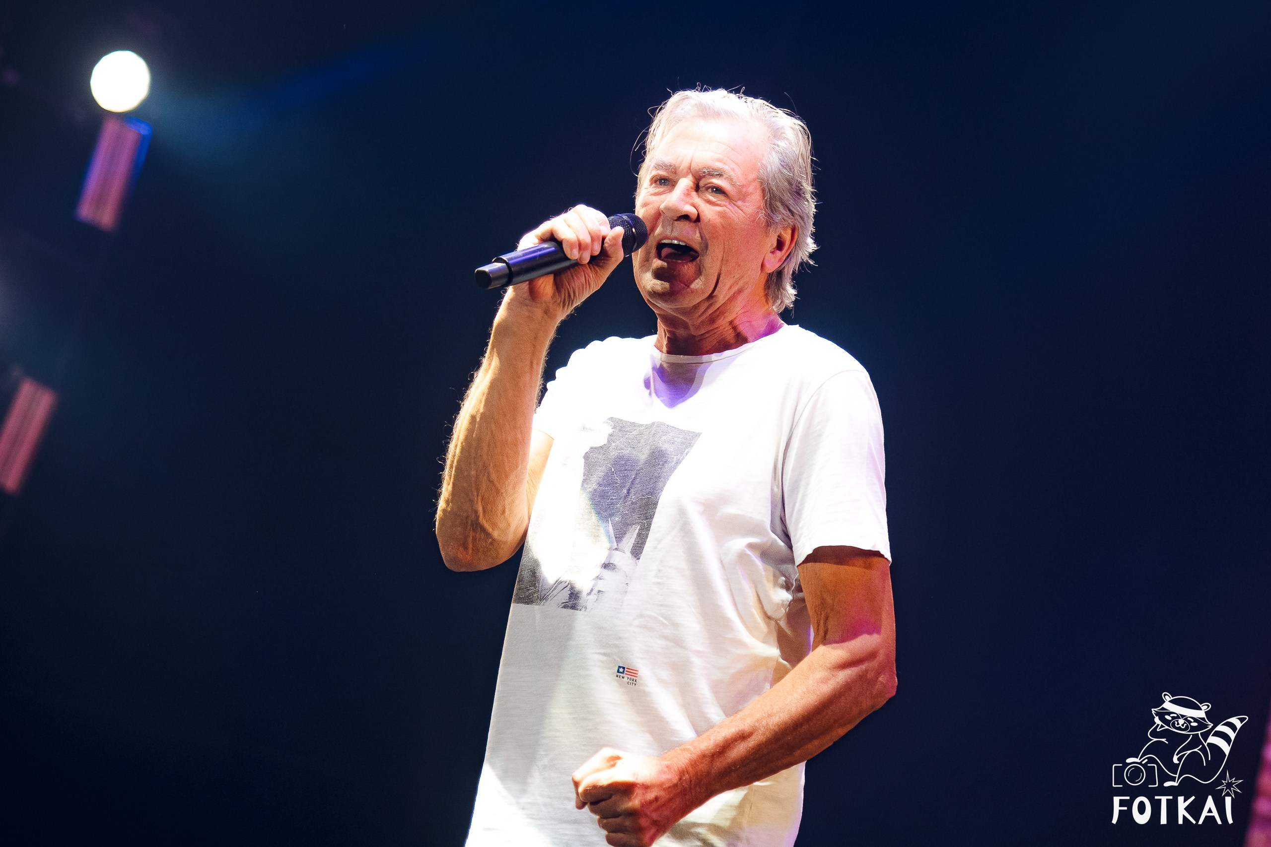 Deep Purple Rock Madrid’s Movistar Arena: Concert Photos of the Hard Rock Legends, 2026 | FOTKAI