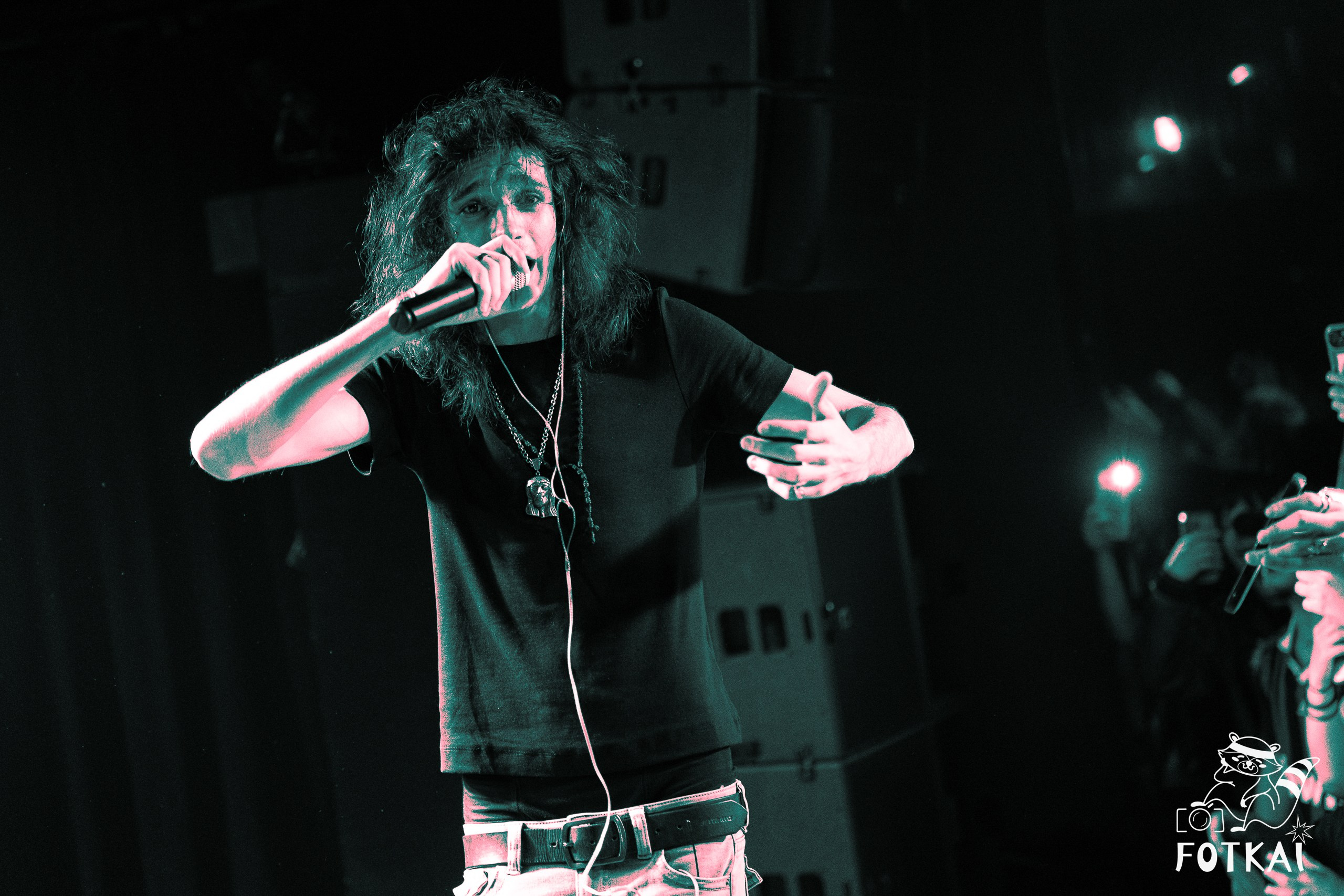 Enzocerobulto Brought Argentine Trap to Razzmatazz Barcelona — Only Spanish Date, 2026 | FOTKAI