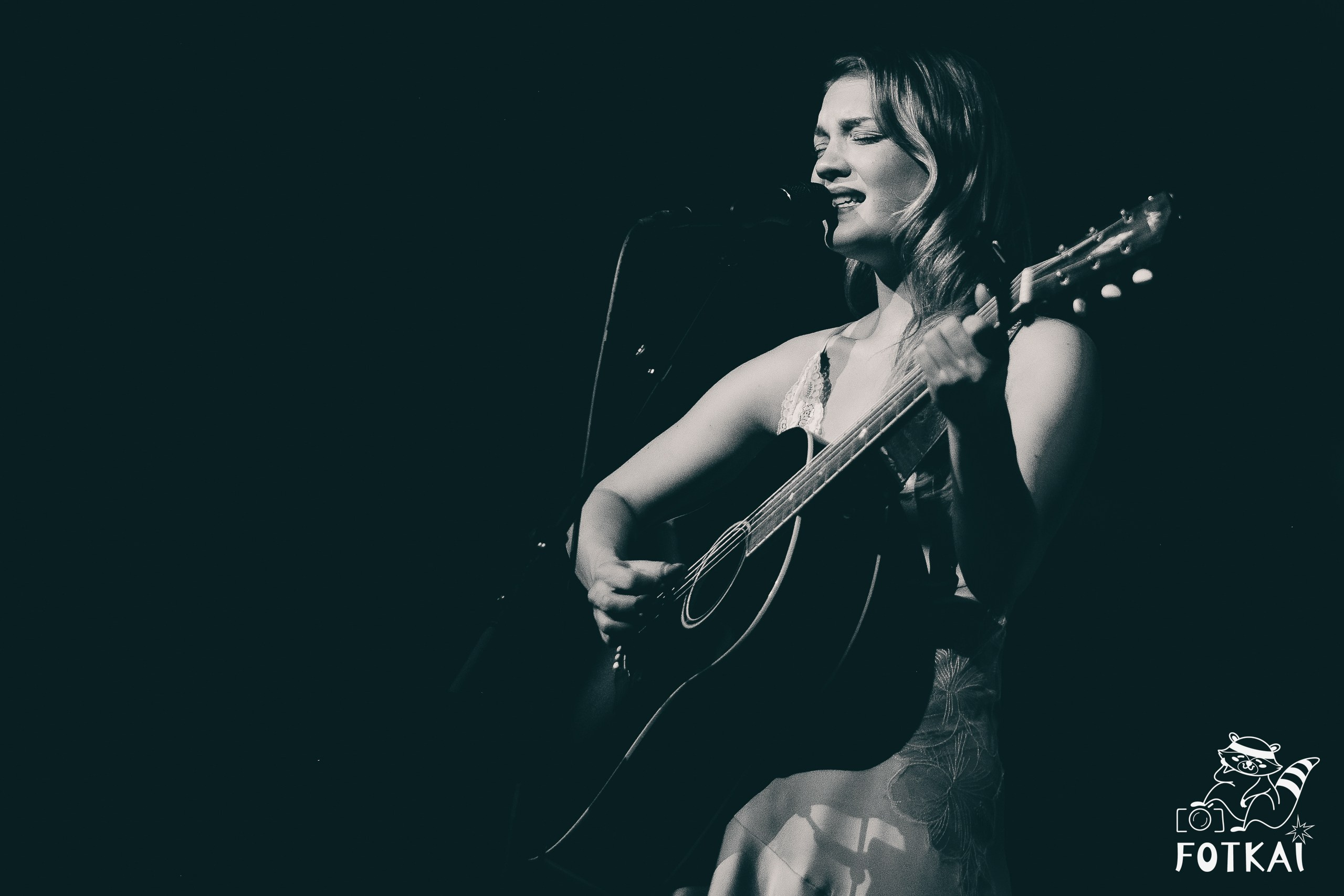 Isabel van Gelder debutó en España con su pop onírico en la Sala Villanos de Madrid, 2026 | FOTKAI