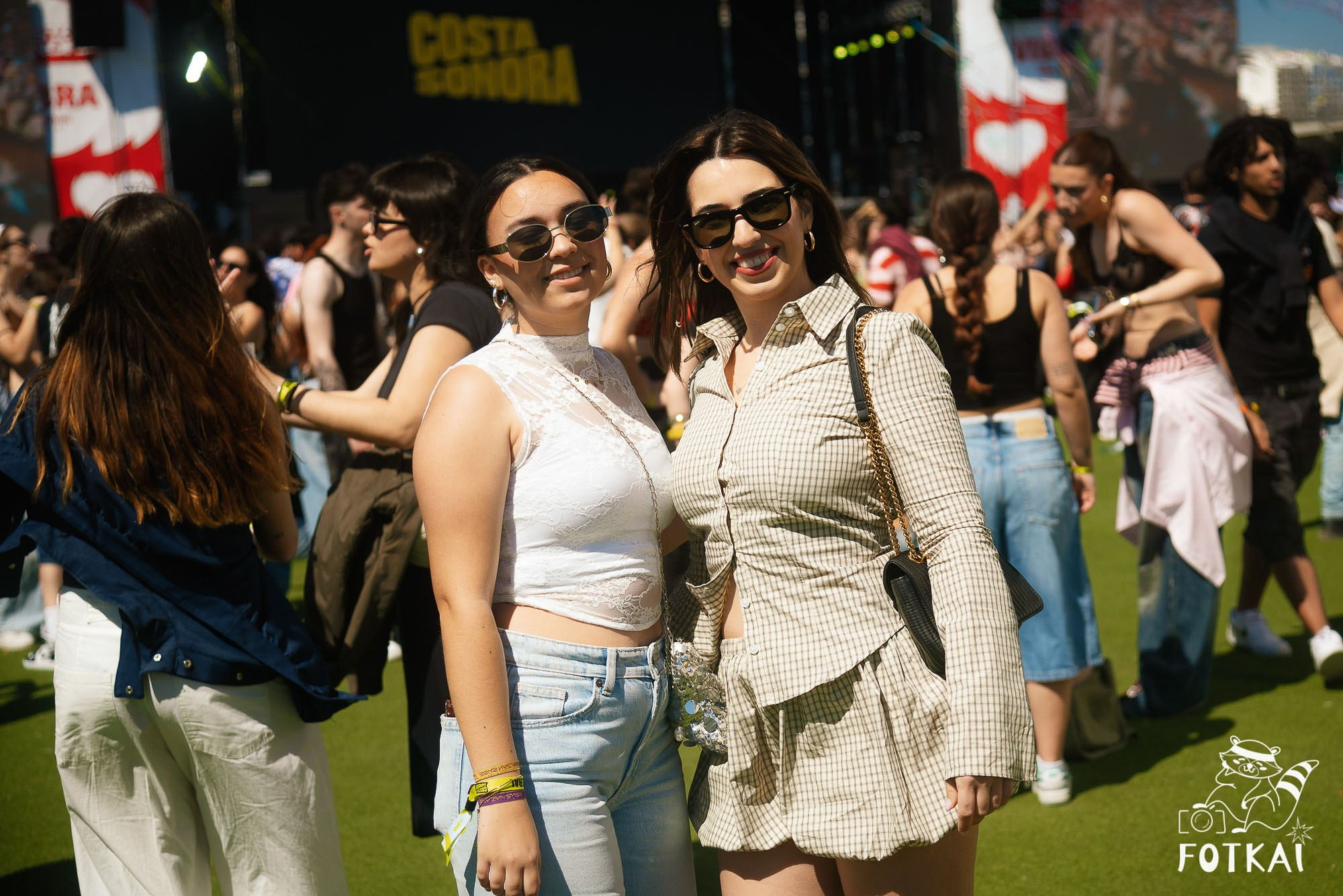Fotos Costa Sonora 2026 Alicante Día 2 — busca tu foto y encuentra amigos del festival | FOTKAI