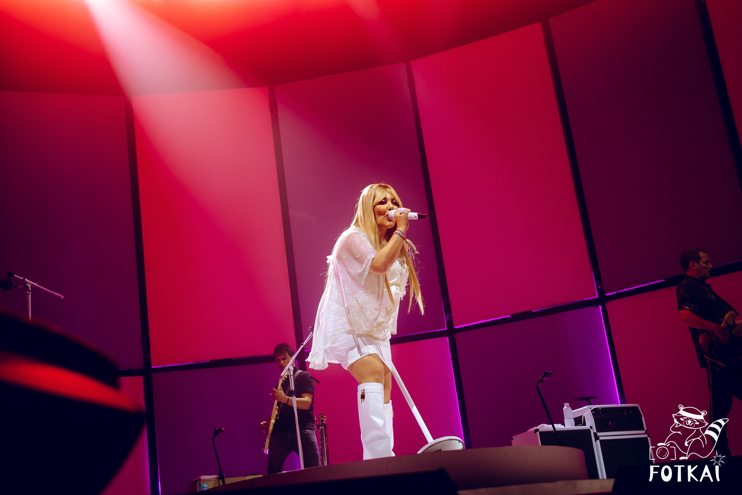La Oreja de Van Gogh reunió a Amaia Montero en el Movistar Arena de Madrid — Fotos, 2026 | FOTKAI