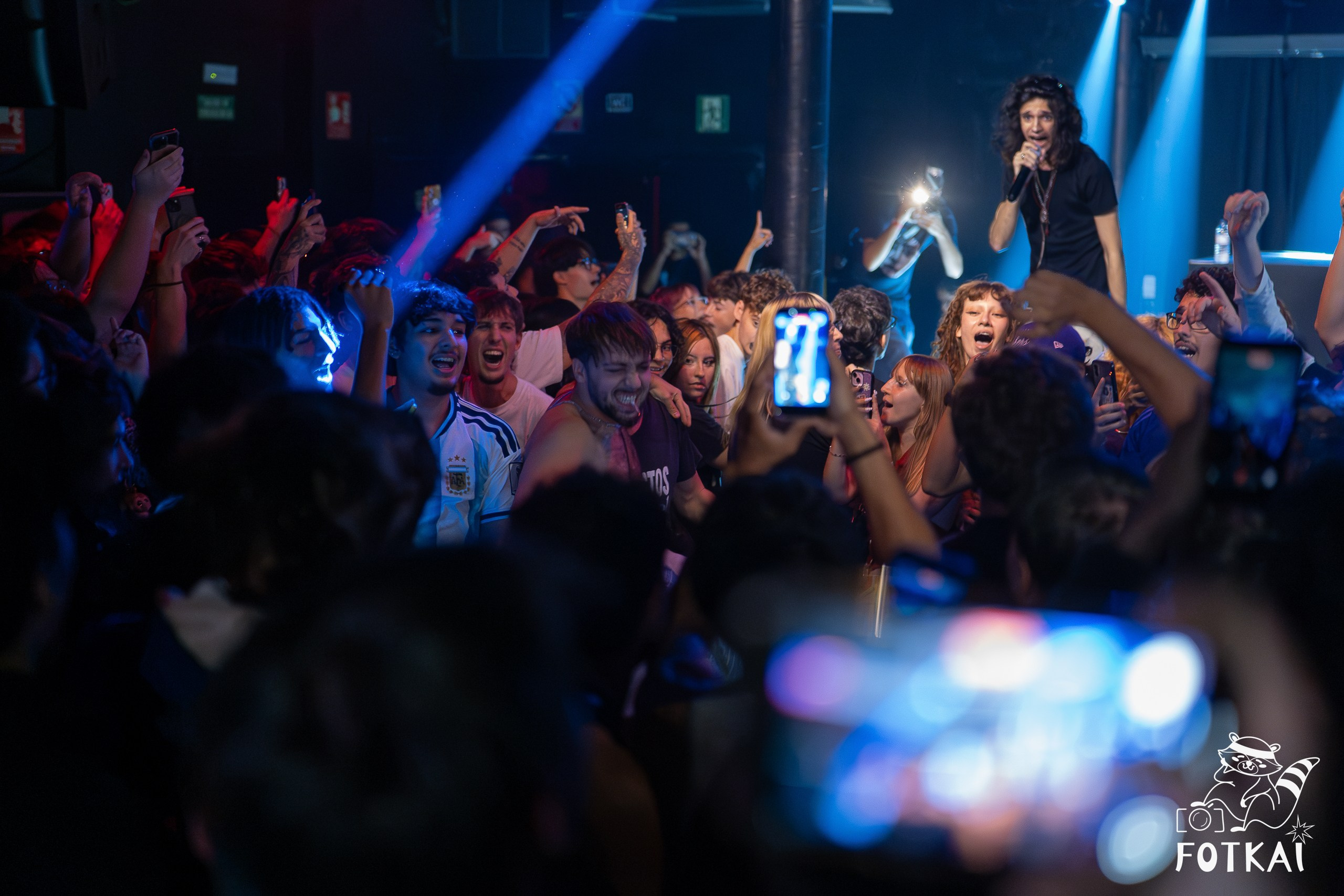 Enzocerobulto Brought Argentine Trap to Razzmatazz Barcelona — Only Spanish Date, 2026 | FOTKAI