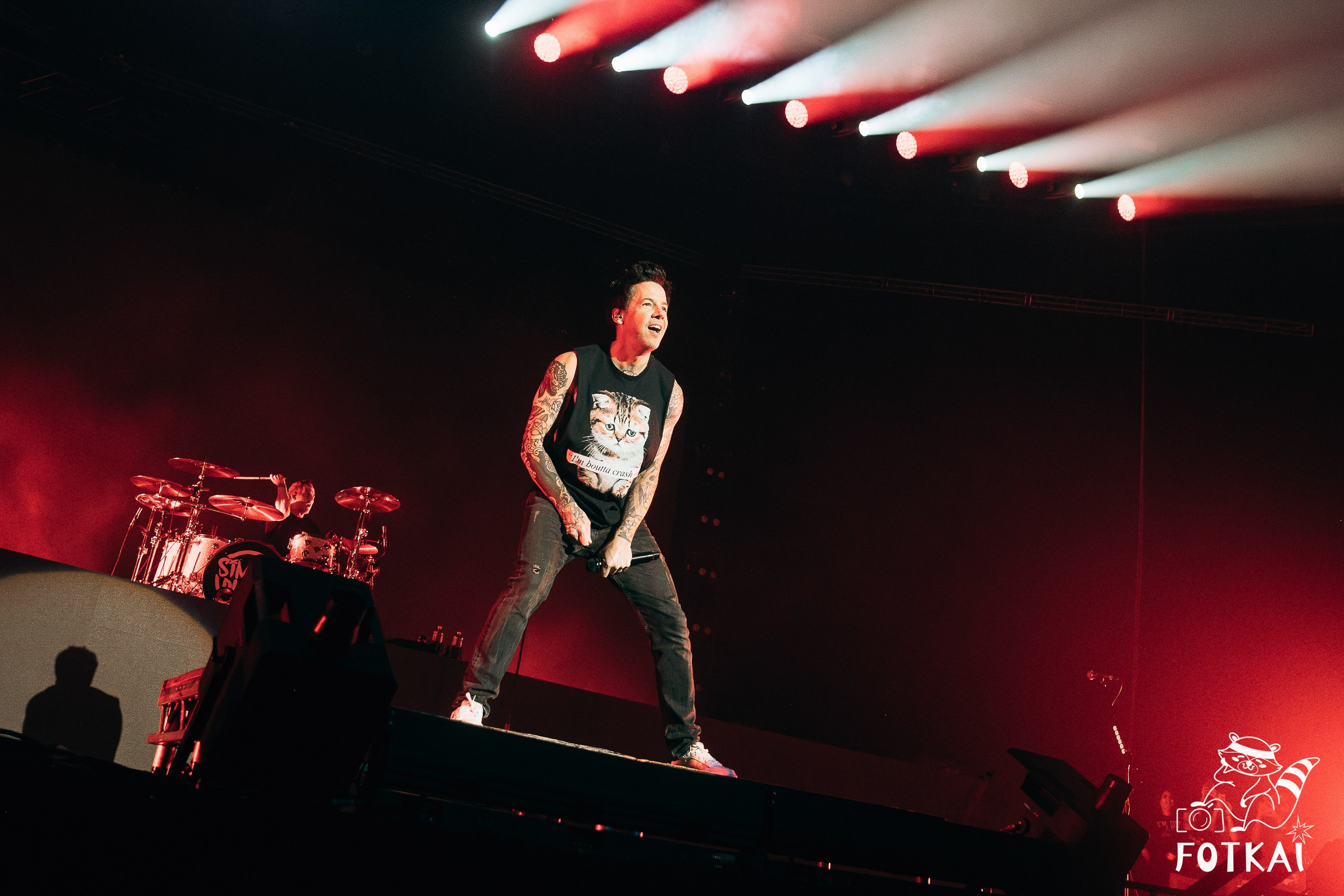 Simple Plan Marked 25 Years at Palacio Vistalegre in Madrid: Pop-Punk Concert Photos, 2026 | FOTKAI