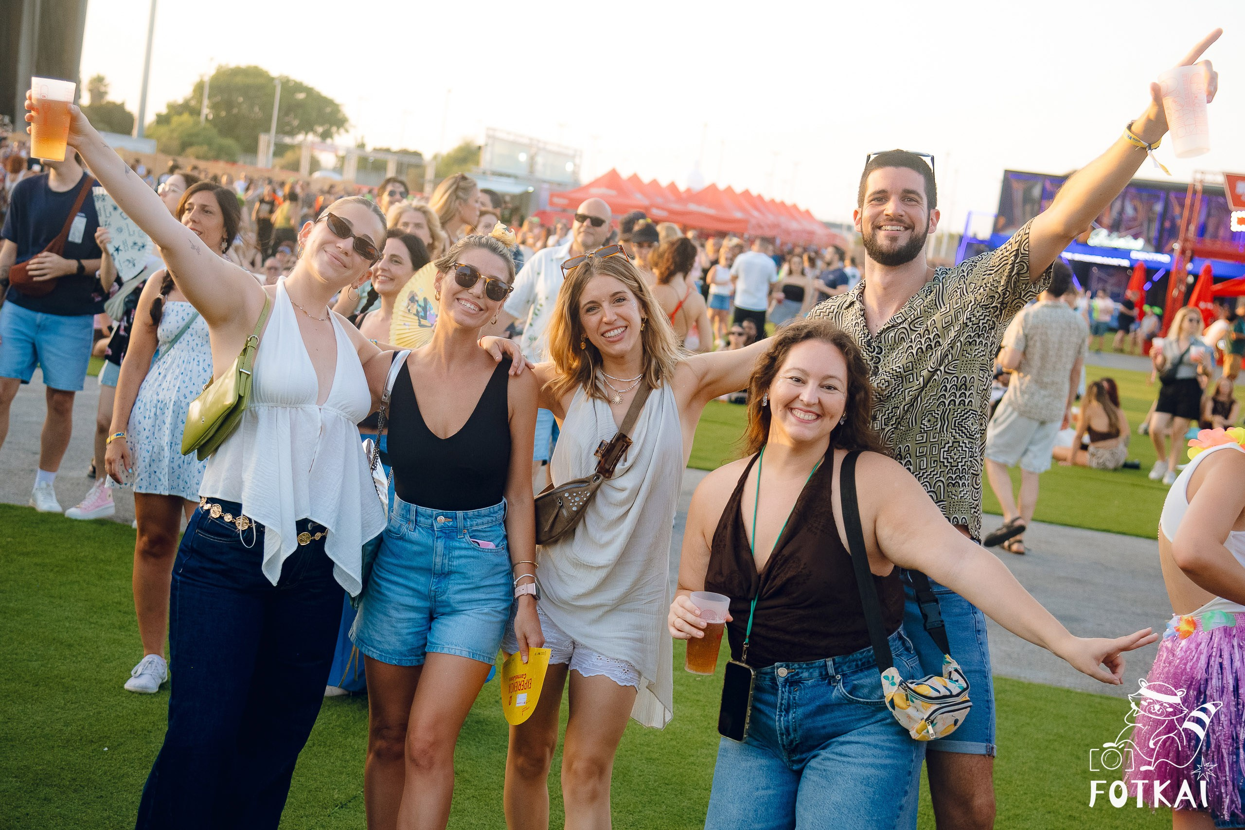 Low Festival 2026 — Busca y descarga gratis tus fotos del tercer día en Torrevieja | FOTKAI