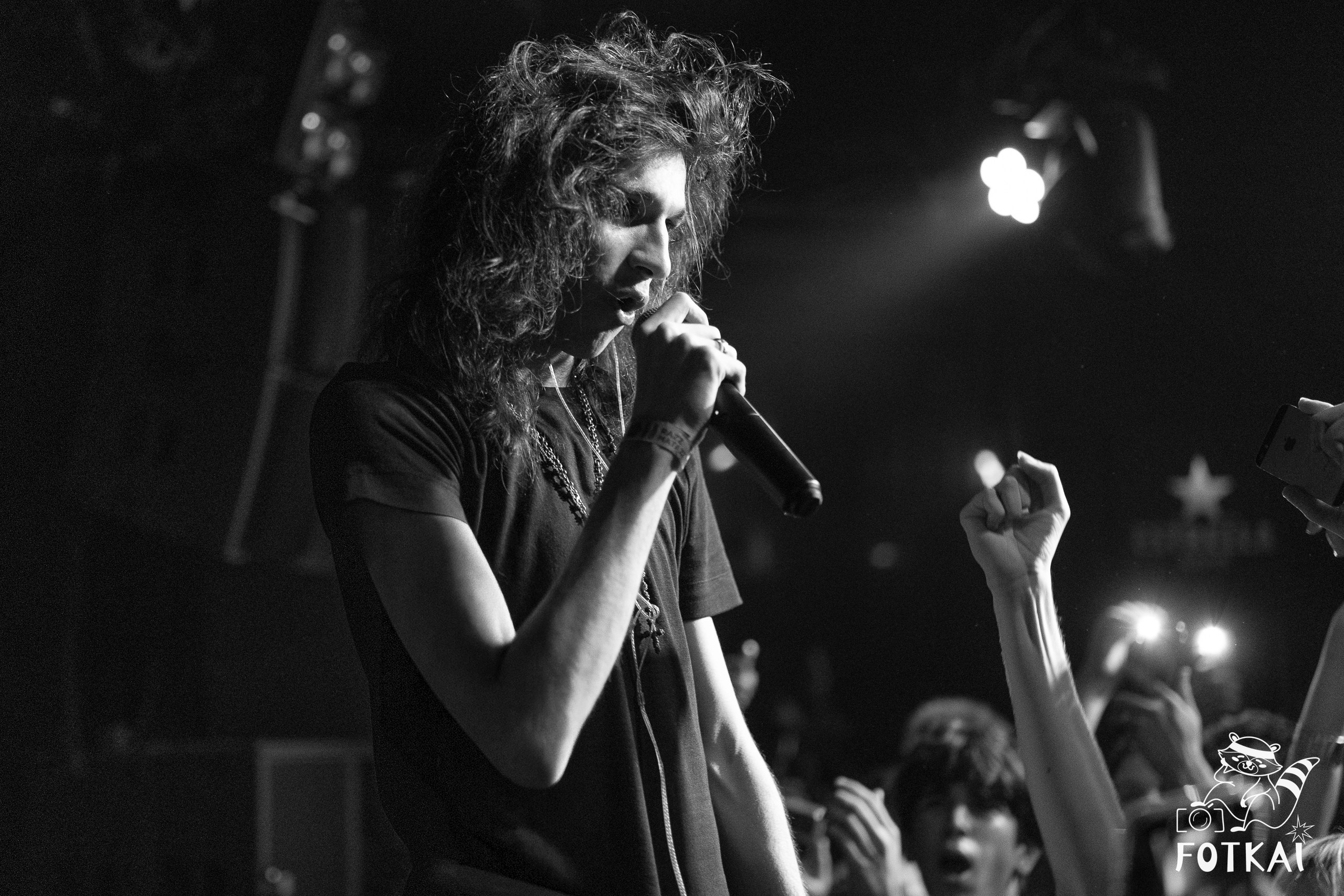Enzocerobulto Brought Argentine Trap to Razzmatazz Barcelona — Only Spanish Date, 2026 | FOTKAI