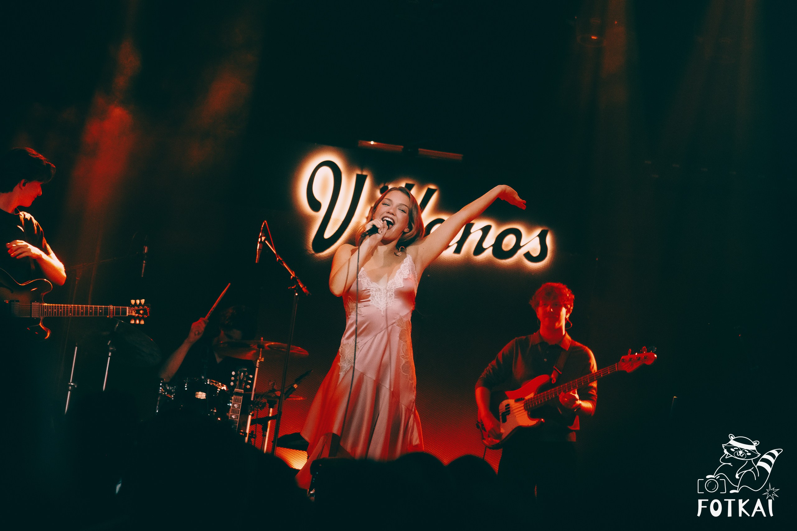 Isabel van Gelder debutó en España con su pop onírico en la Sala Villanos de Madrid, 2026 | FOTKAI