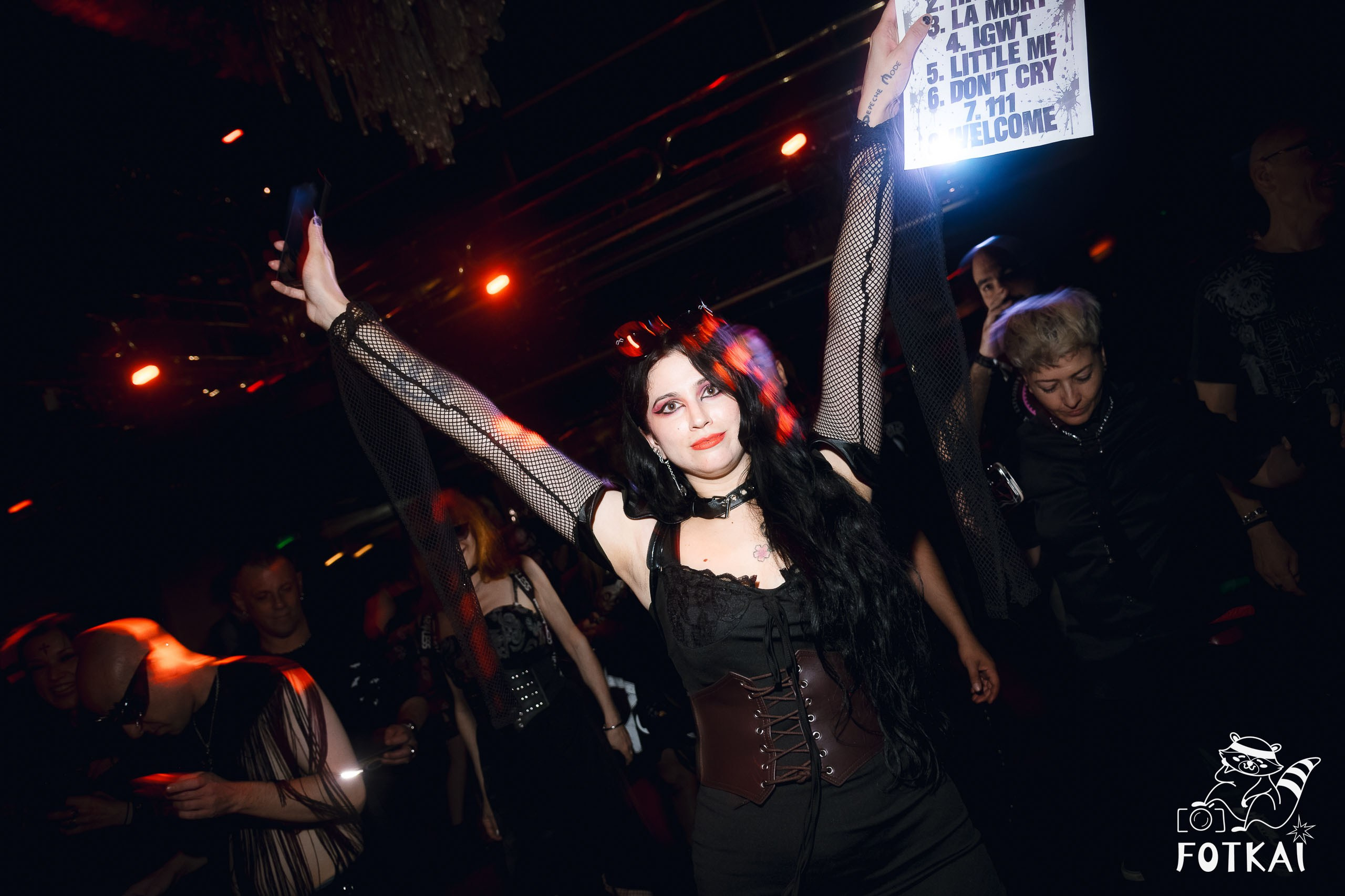 Post-Punk Fest 2026 en Madrid: así vivimos la noche de Blood Desire, No Entity y Telaraña | FOTKAI