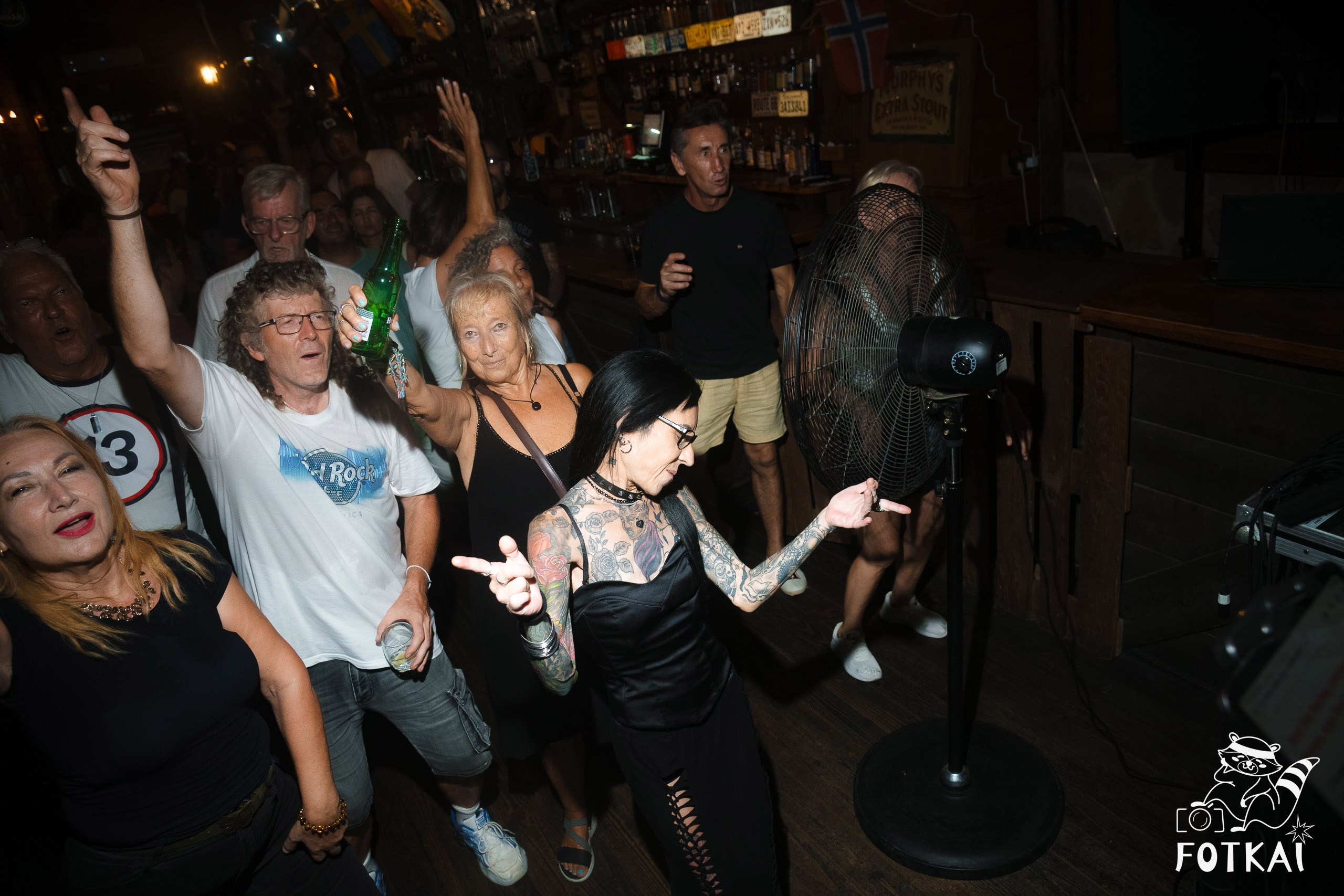 The Galaxy’s — Rock Concert Photos at El Paso Rock Bar, Torrevieja, 2026 | FOTKAI