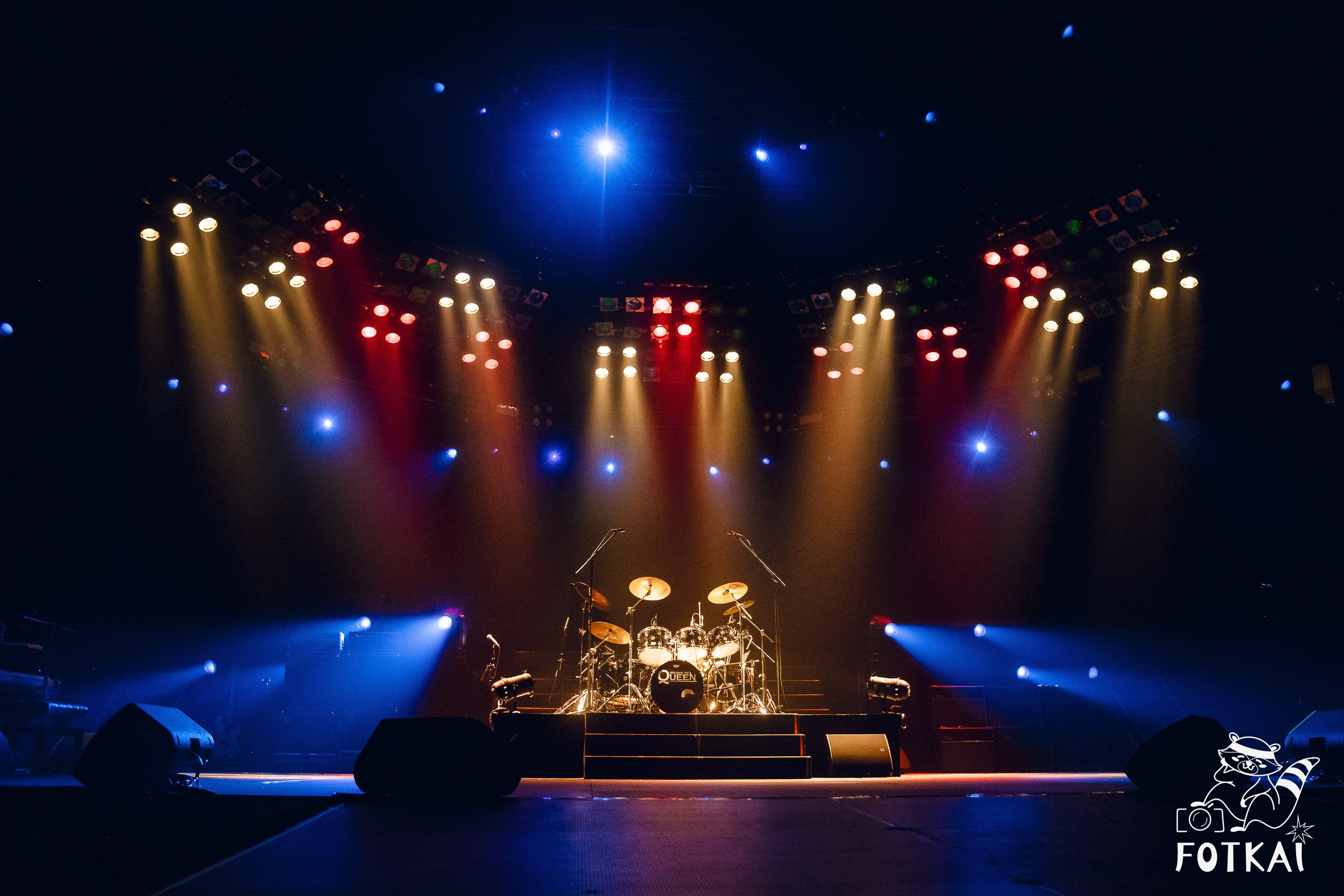 God Save The Queen en Movistar Arena de Madrid: fotos del concierto tributo a Queen, 2026 | FOTKAI