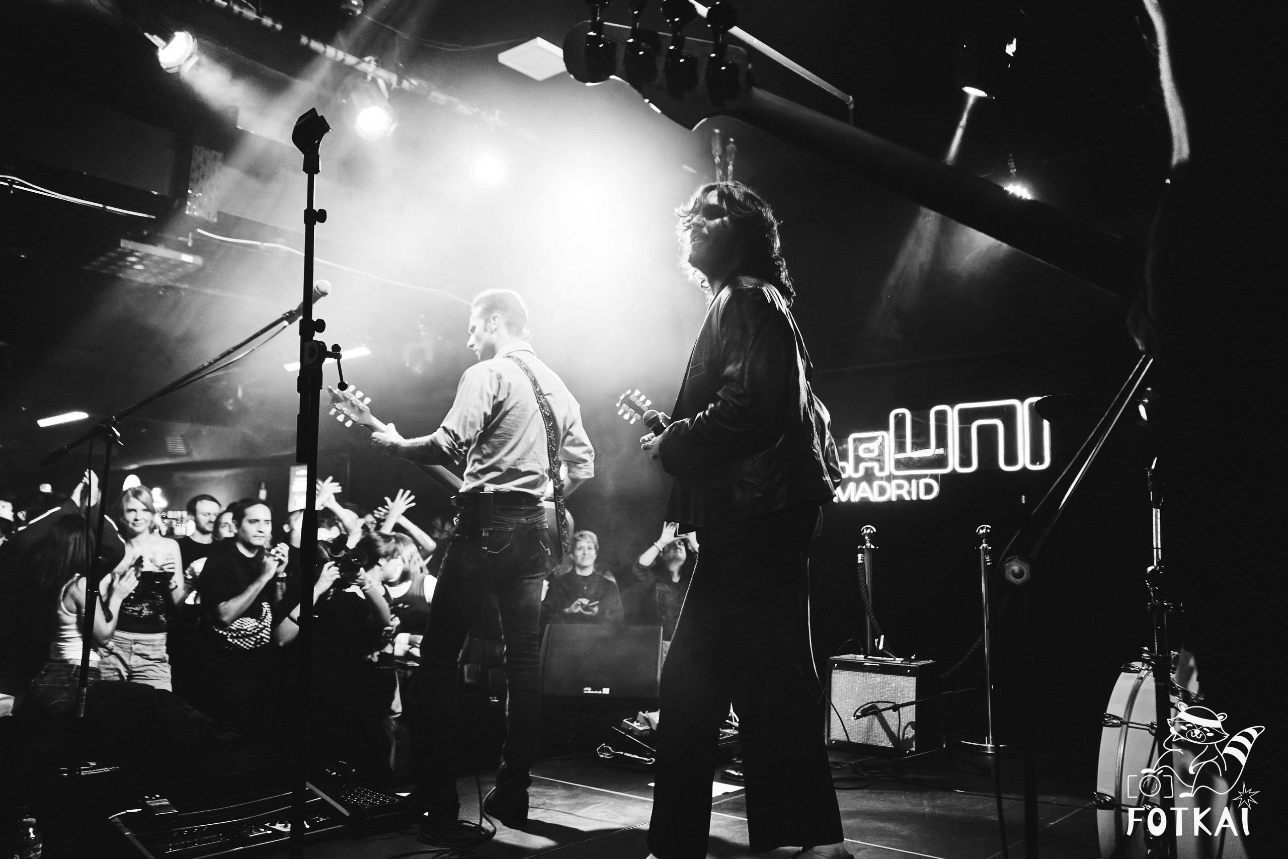 Indios debutó en Madrid con su rock argentino en Sala Uni: fotos del concierto, 2026 | FOTKAI
