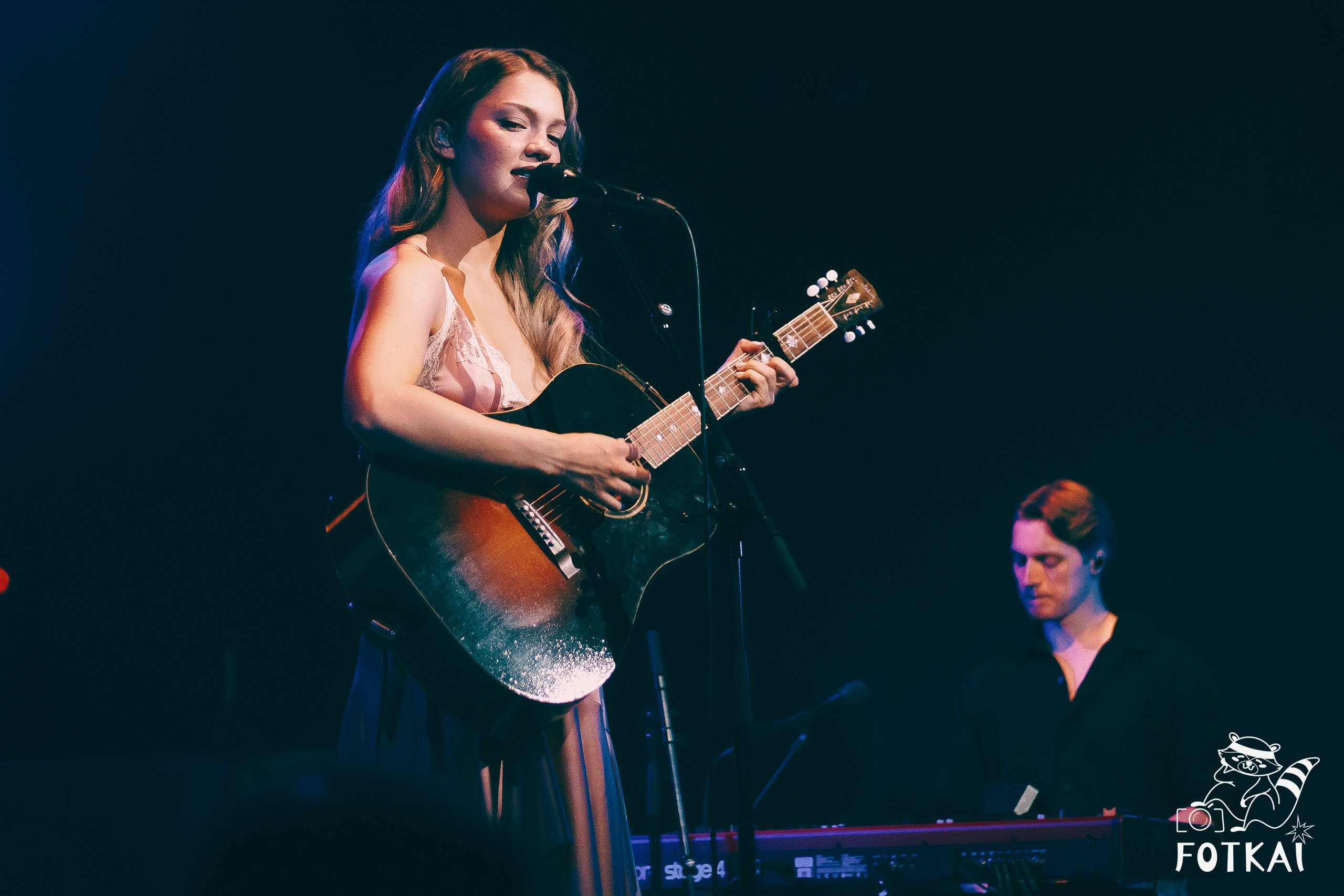 Isabel van Gelder debutó en España con su pop onírico en la Sala Villanos de Madrid, 2026 | FOTKAI
