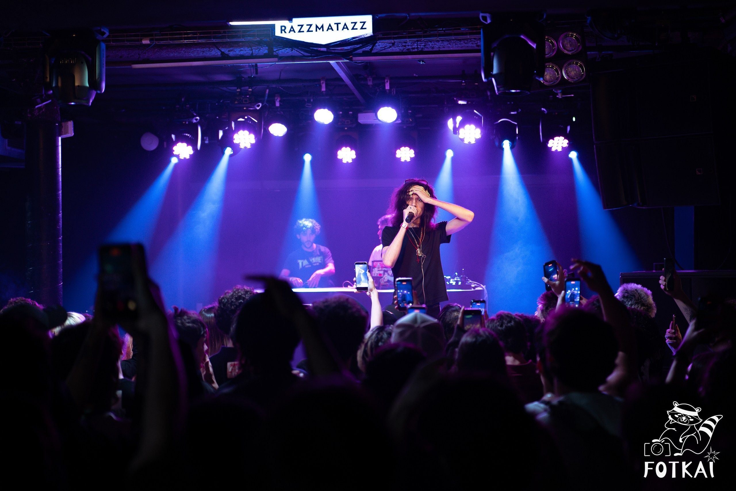 Enzocerobulto Brought Argentine Trap to Razzmatazz Barcelona — Only Spanish Date, 2026 | FOTKAI