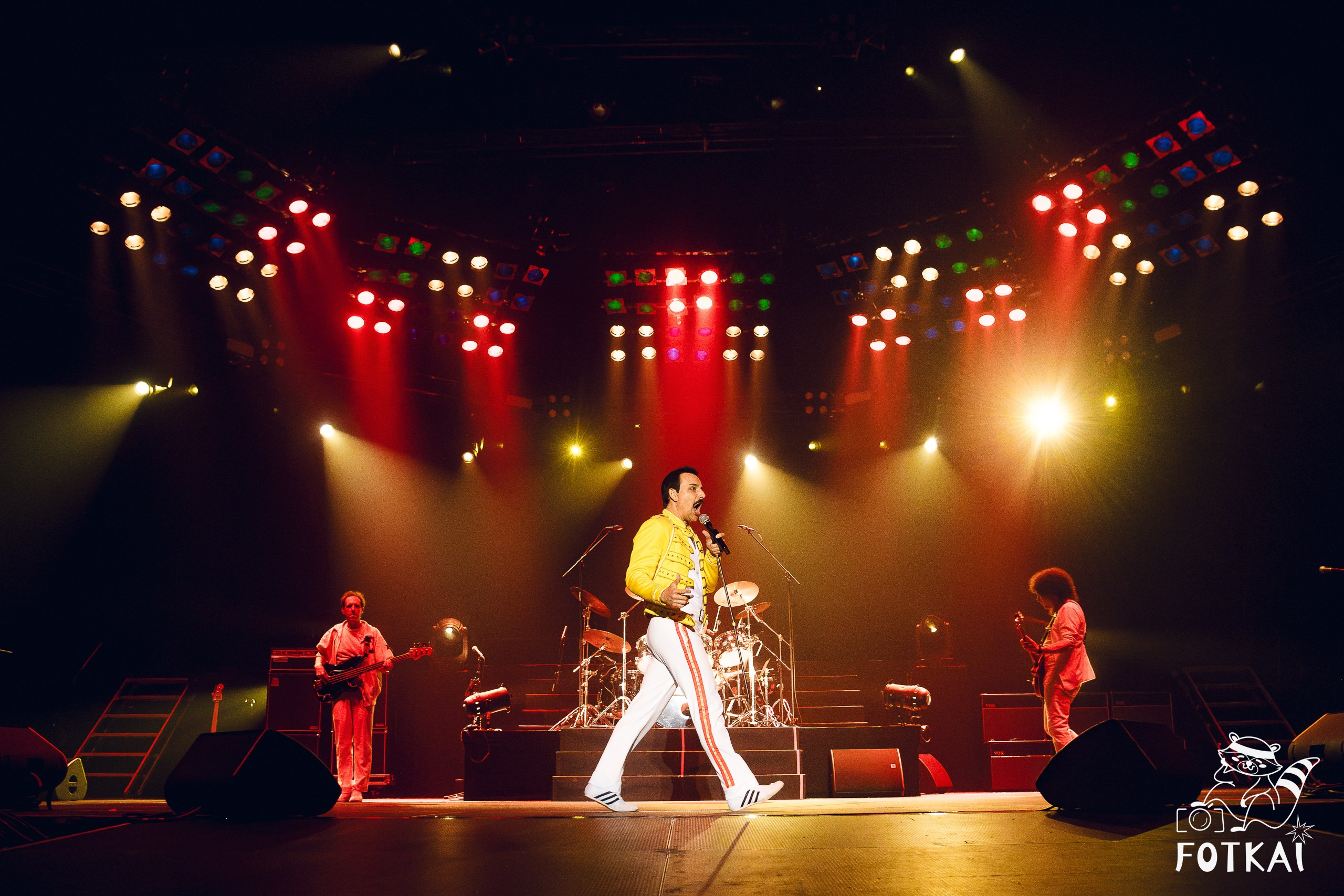God Save The Queen en Movistar Arena de Madrid: fotos del concierto tributo a Queen, 2026 | FOTKAI
